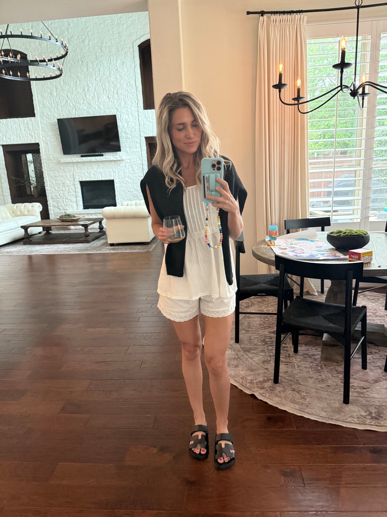 Friyay fit

#LTKmomlife #LTKgrwm #LTKootd