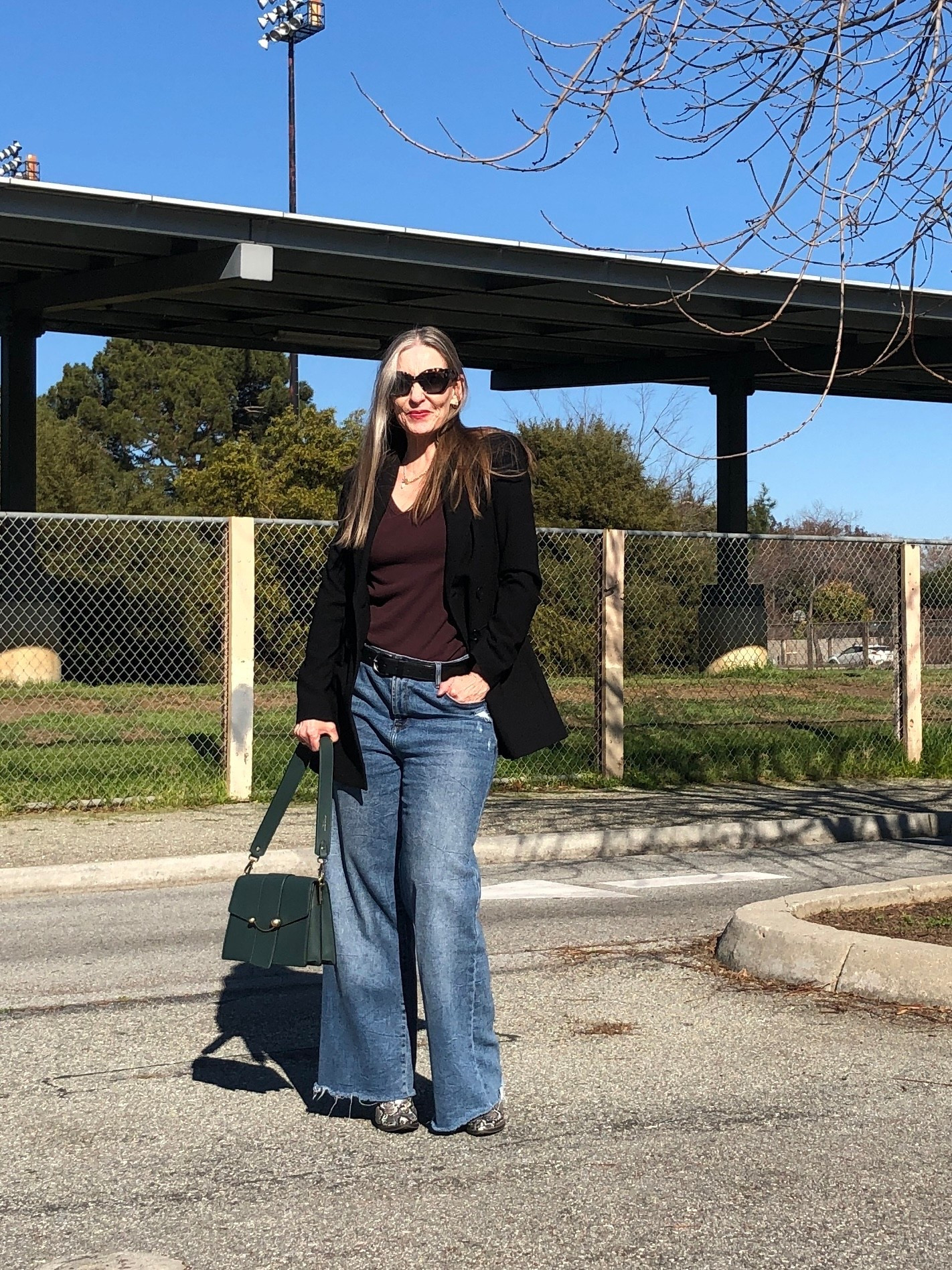 Simple, chic wardrobe basics.  Luxe leather bag, classic black blazer

#LTKdayinmylife #LTKootd #LTKOver40