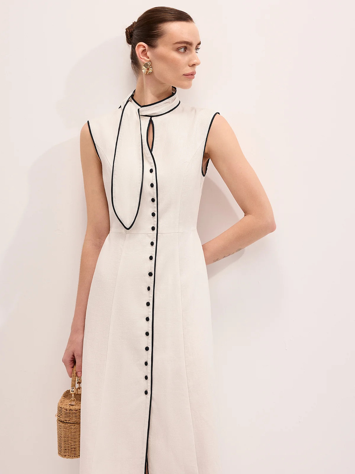 Linen Blend Contrast Piping Tie Neck Maxi Dress | Commense
