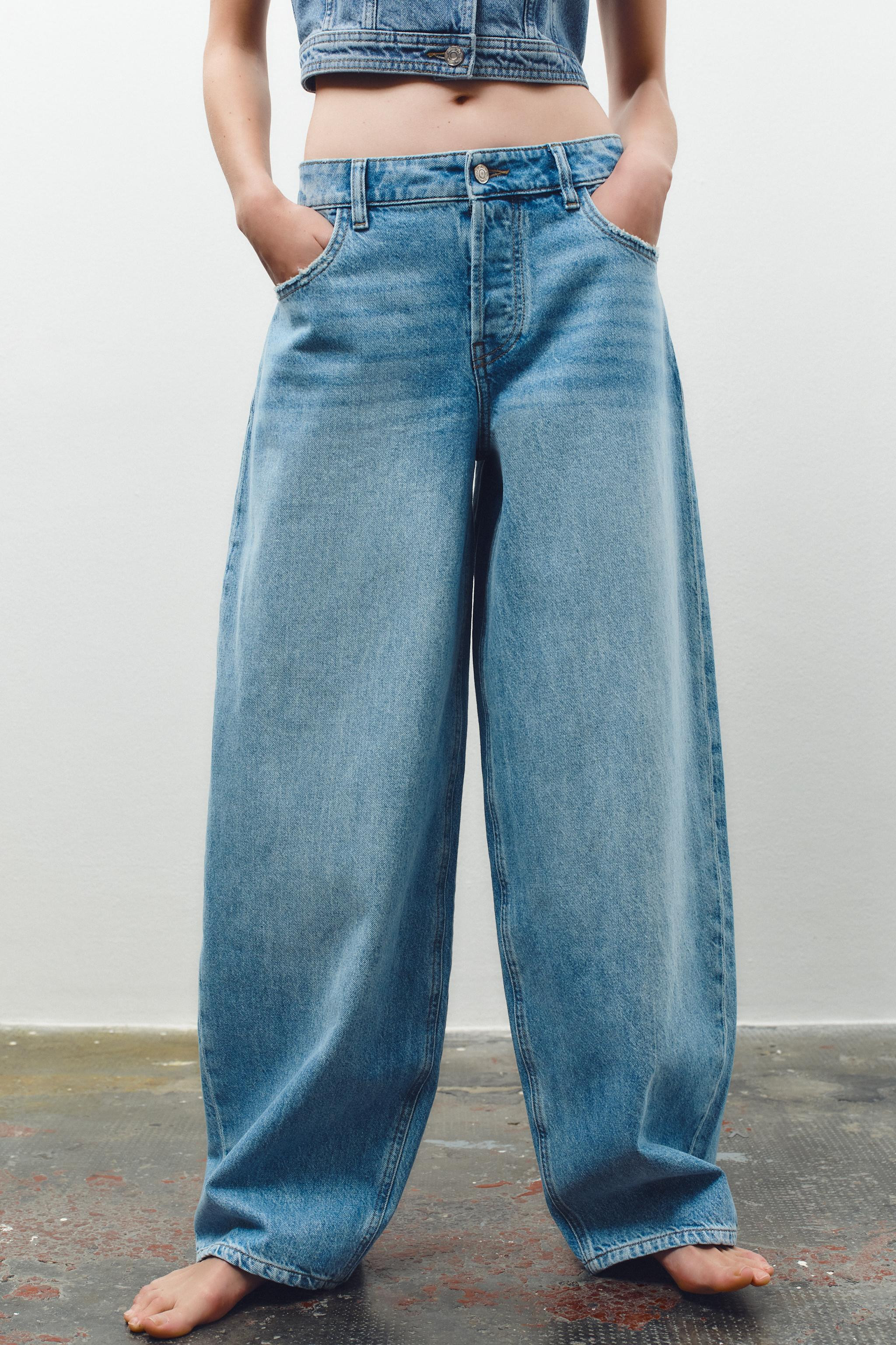 HIGH WAIST - BALLOON FITHigh-waisted jeans with five pockets. Wide leg. Front metal button closur... | Zara US