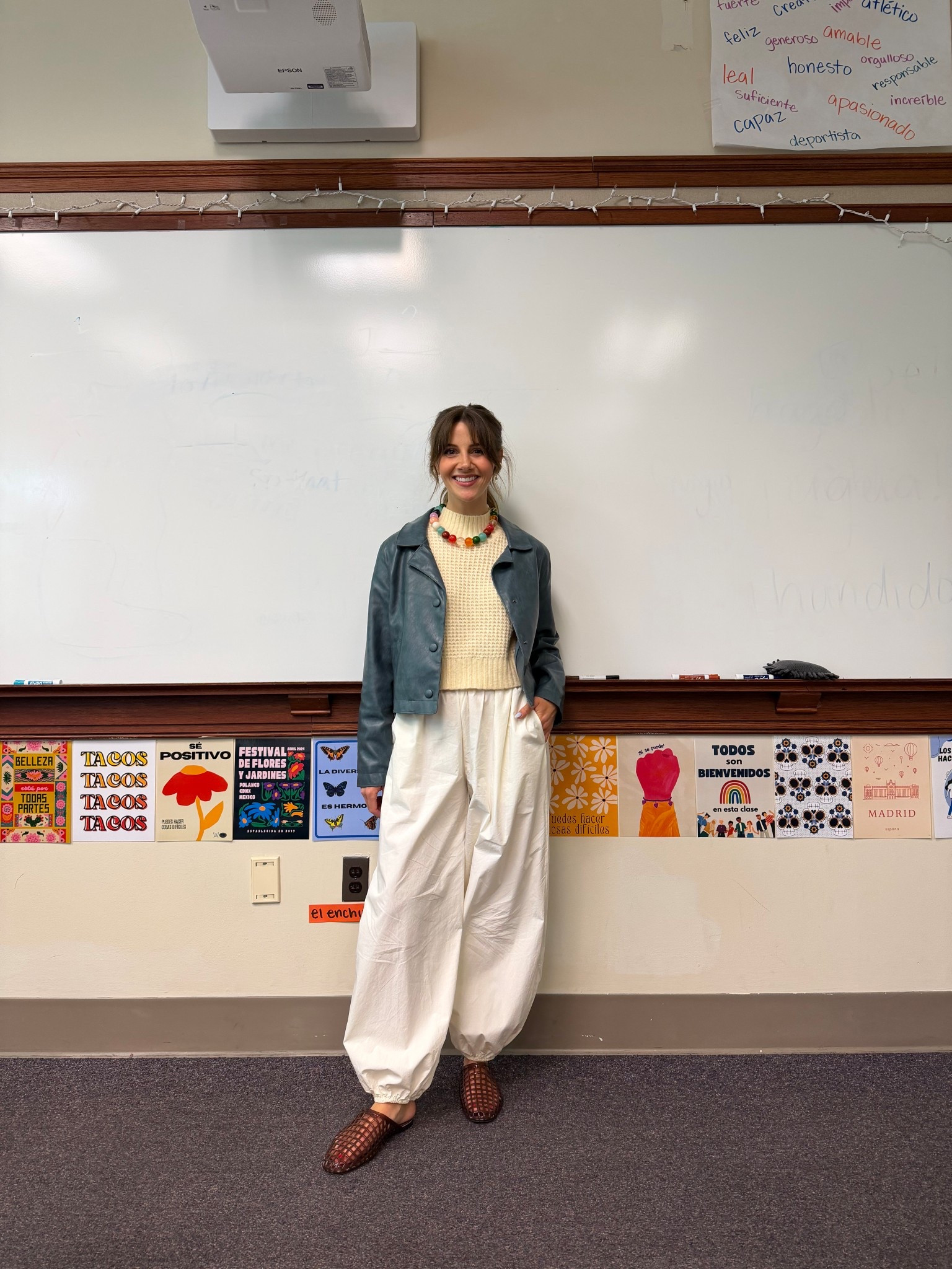 April teacher outfit with balloon parachute pants, jelly sandals, and a colorful gumball necklace !
Shoes are true to size and surprisingly comfy! 

Pants are rented from Rent the Runway- use my code RTRXLMUGFORD for a discount on your first month! 