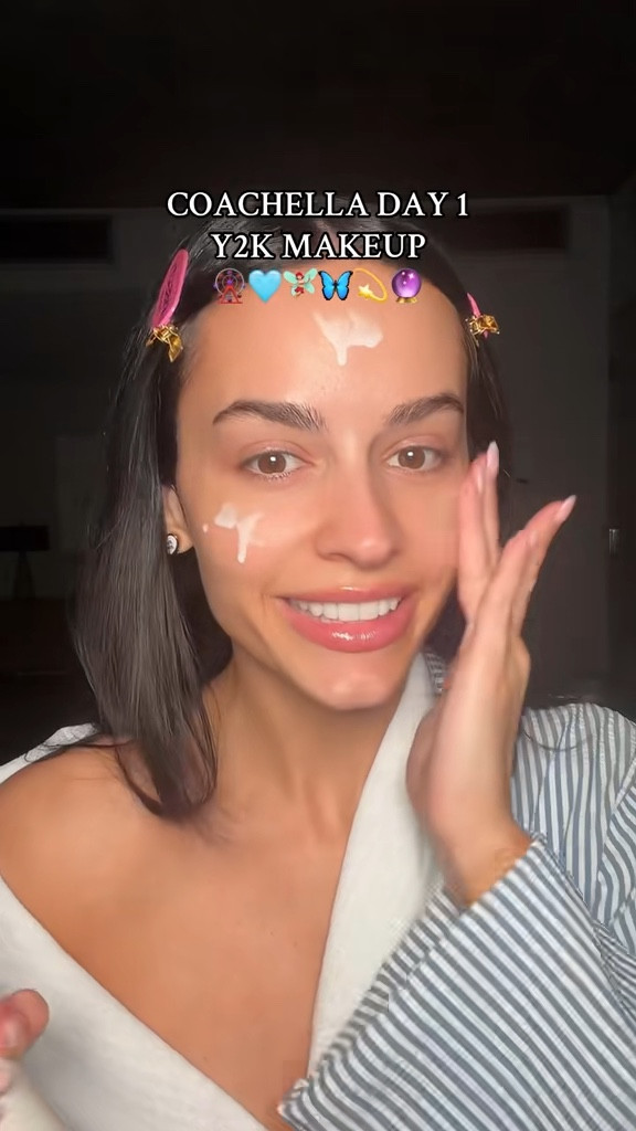 Y2K glam for COACHELLLAAA #makeup #y2k #y2kmakeup
#makeupgrwm #grwm #coachella
#coachellagrwm #coachellamakeup #2000s
#2000sthrowback #2000saesthetic