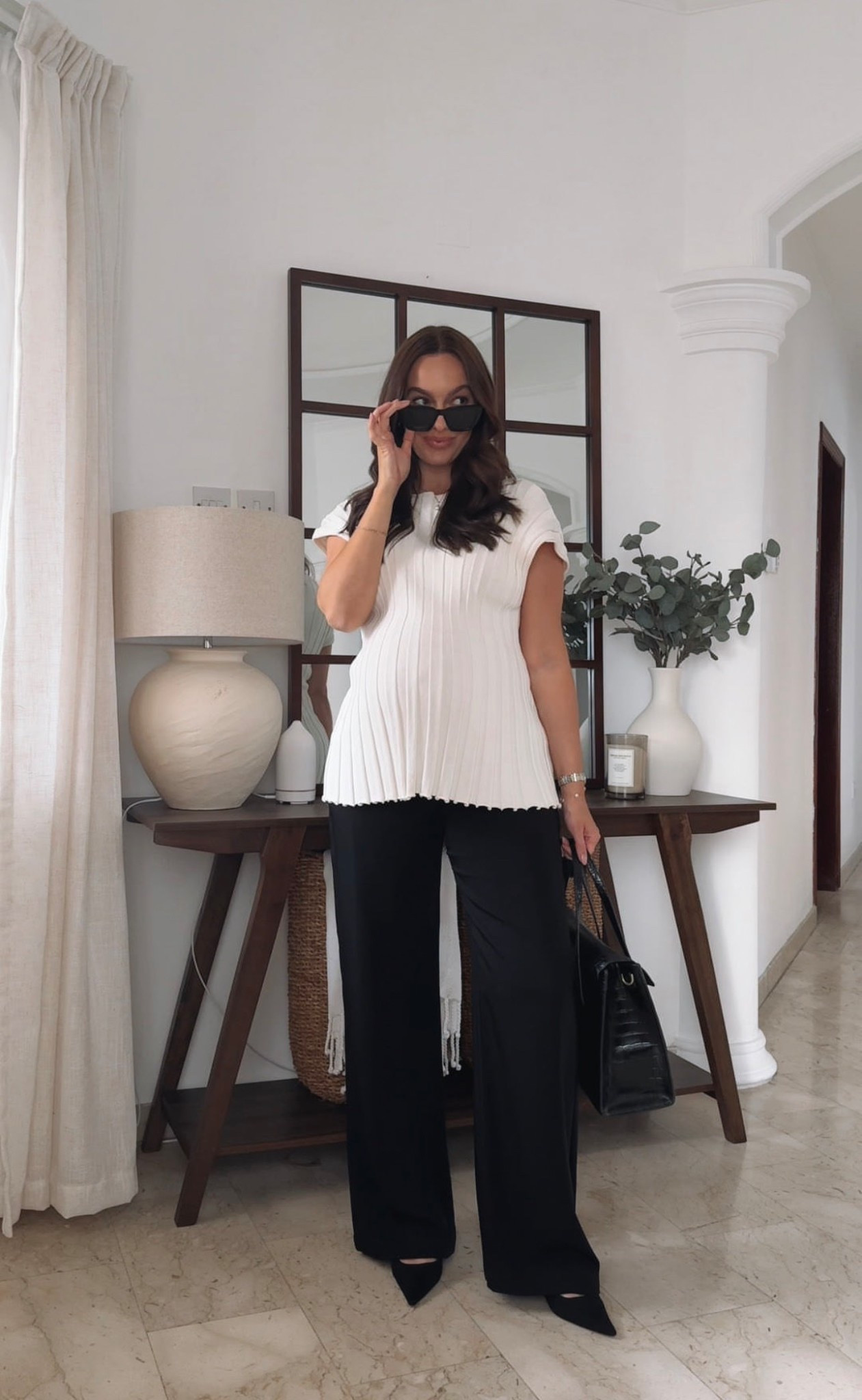 Non-maternity, bump-friendly workwear that you’ll wear again PP 🤍

Trousers - Kookai (Maria) 
Bag - old mango 
Sunnies - old NAKD 

Take your normal size in everything 

#LTKmaternity #LTKspring #LTKworkwear