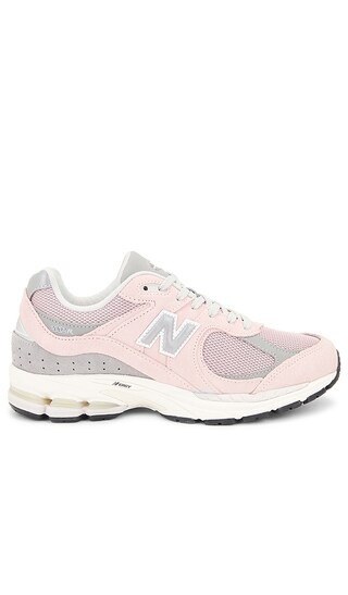 2002r in Orb Pink, Shadow Grey, & Silver Metallic | Revolve Clothing (Global)