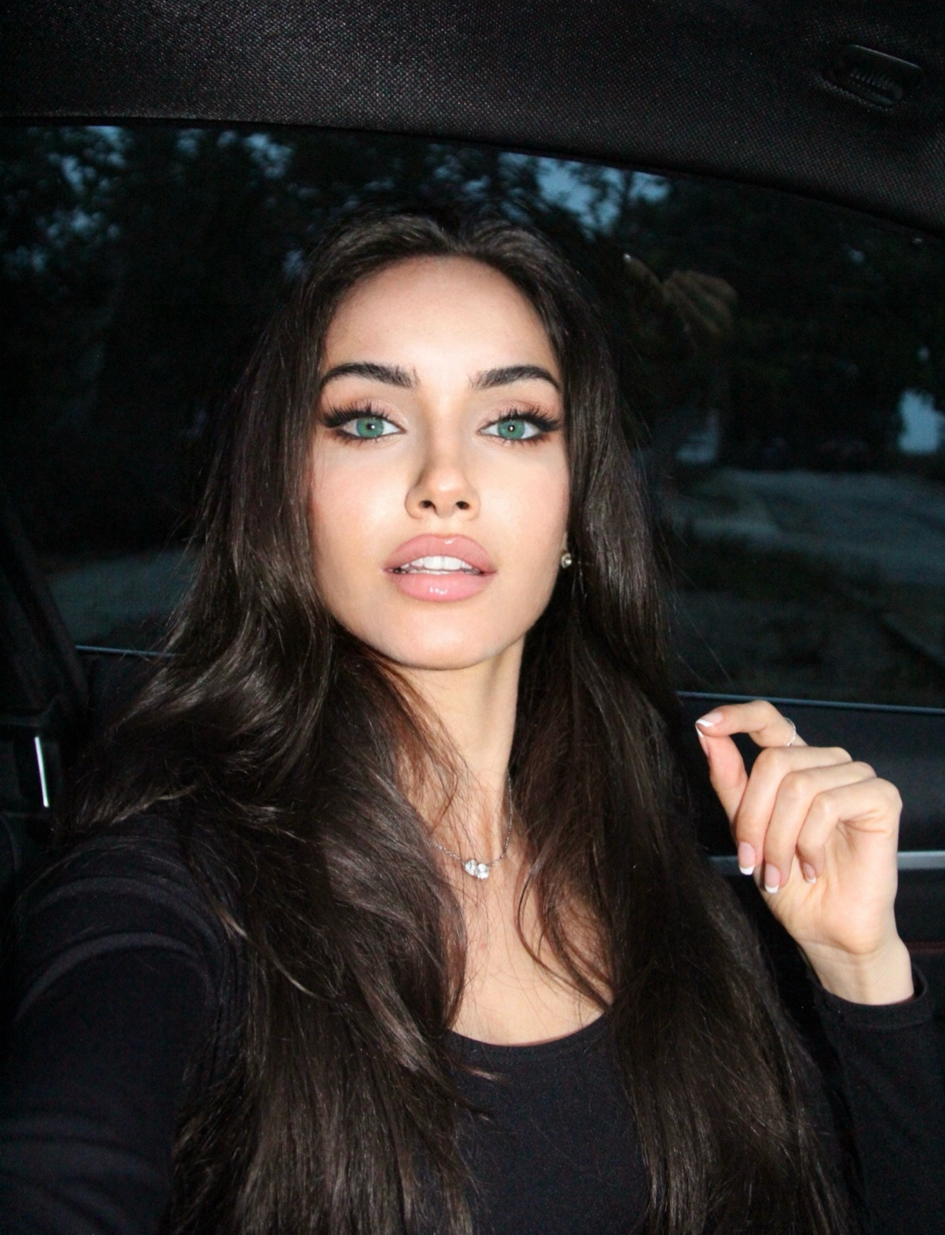 Cat eye makeup look 🤍 Kept the skin & lips somewhat natural for a bold eye  

#LTKover40 #LTKbeauty #LTKfindsunder50