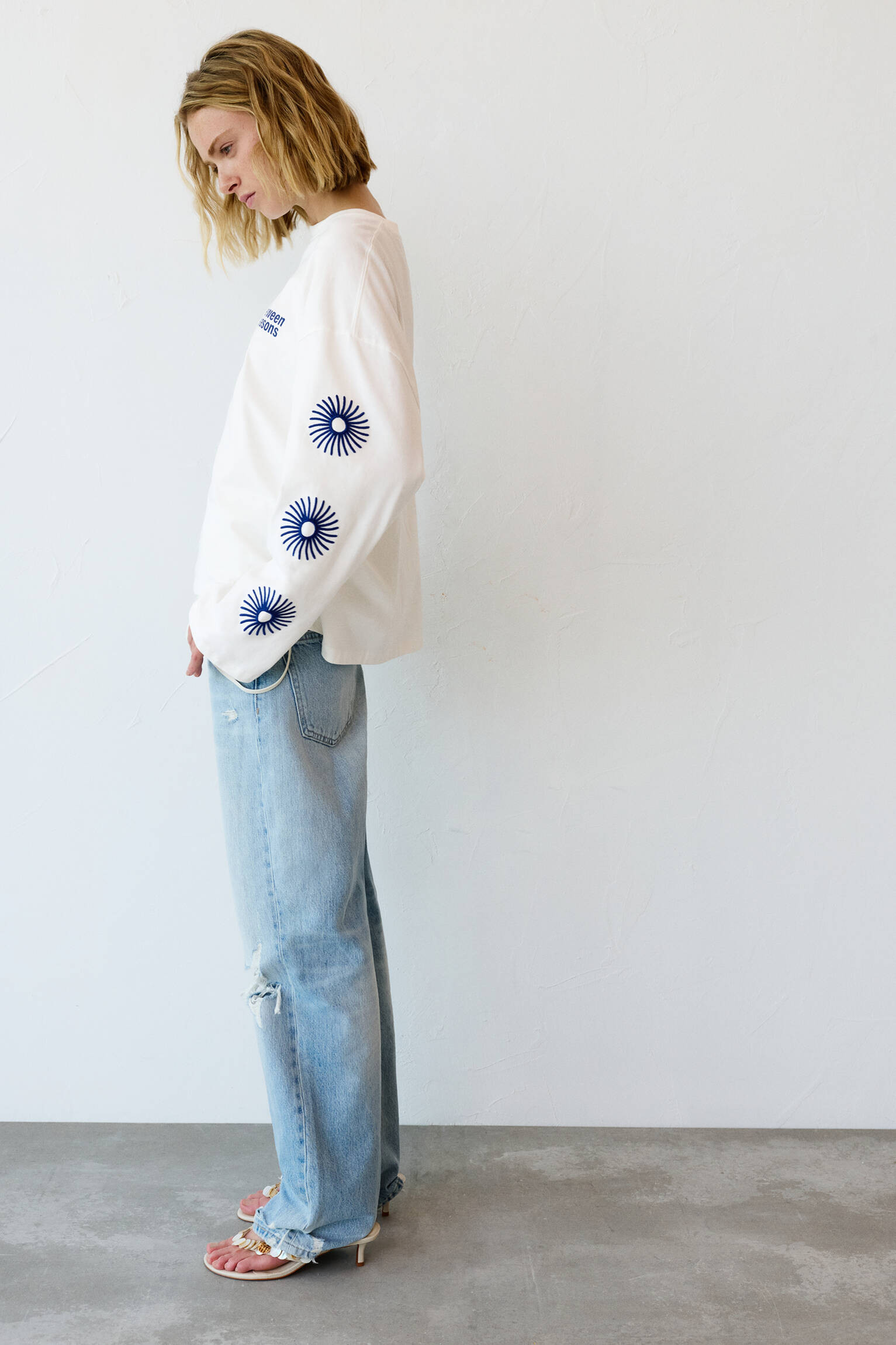 Sun graphic long sleeve T-shirt - Pull&Bear United Kingdom | PULL and BEAR UK