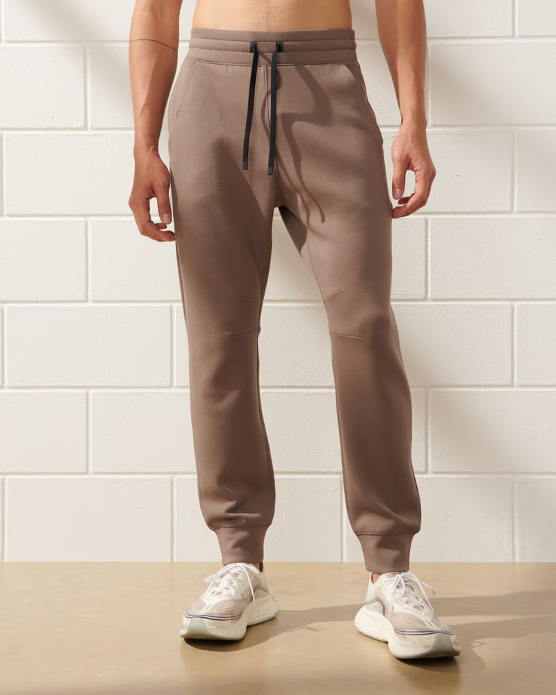 YPB neoKNIT Jogger | Abercrombie & Fitch (US)