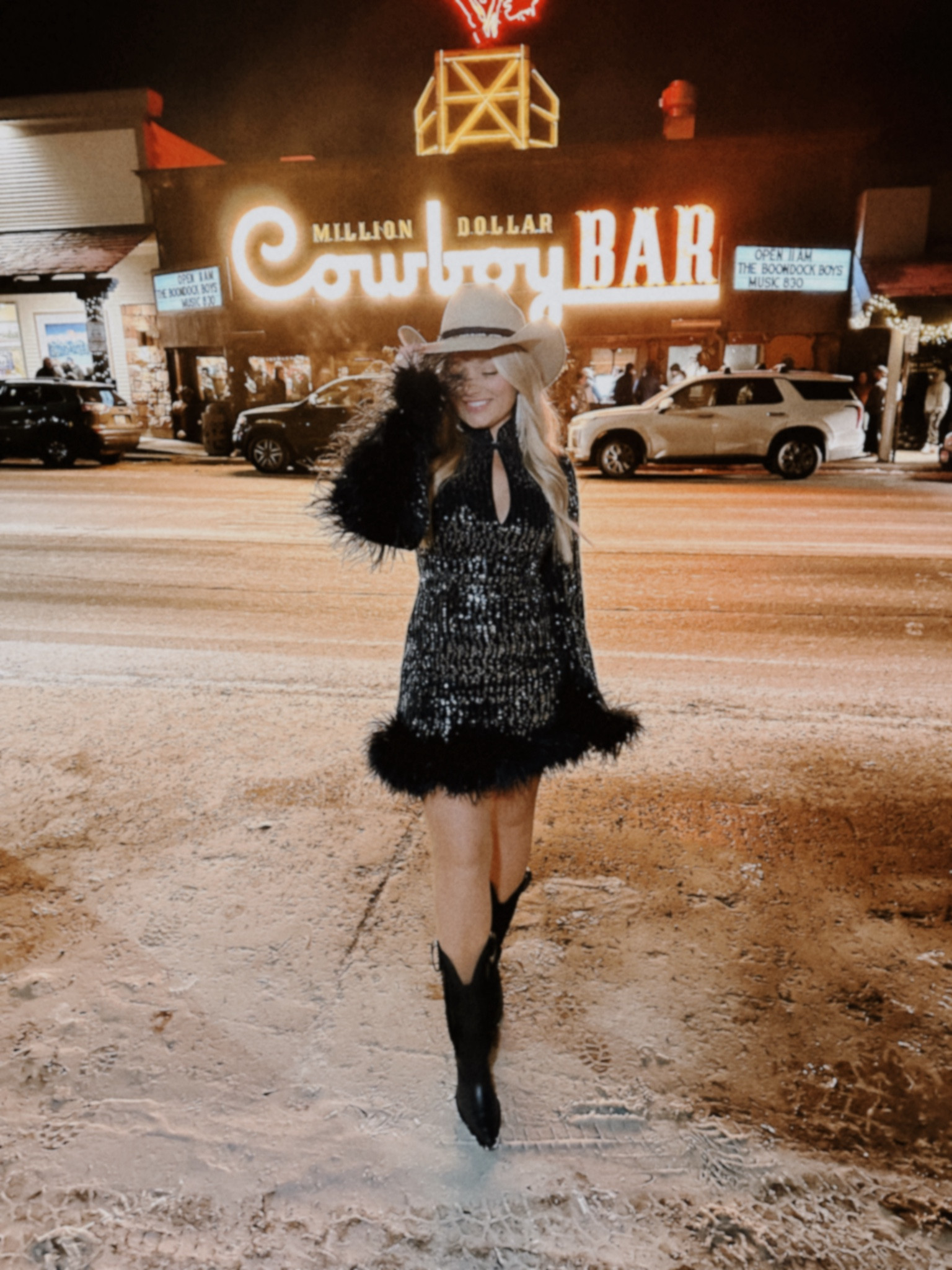 My NYE look
Sequin / feather dress 
