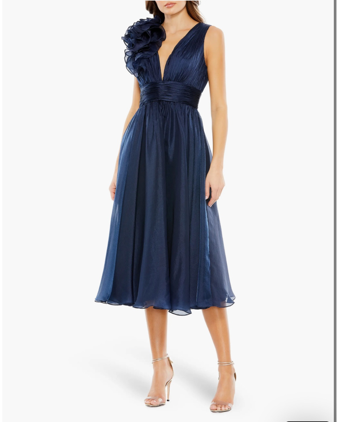 Wedding Guest Dress
What a beautiful dress for a wedding or any special event. Love the dramatic detailing and v-neck cut. Great mid length for elegance. 
Fancy Dress
Gala Dress 
Party Dress 
Cocktail Dress
Formal Dress 