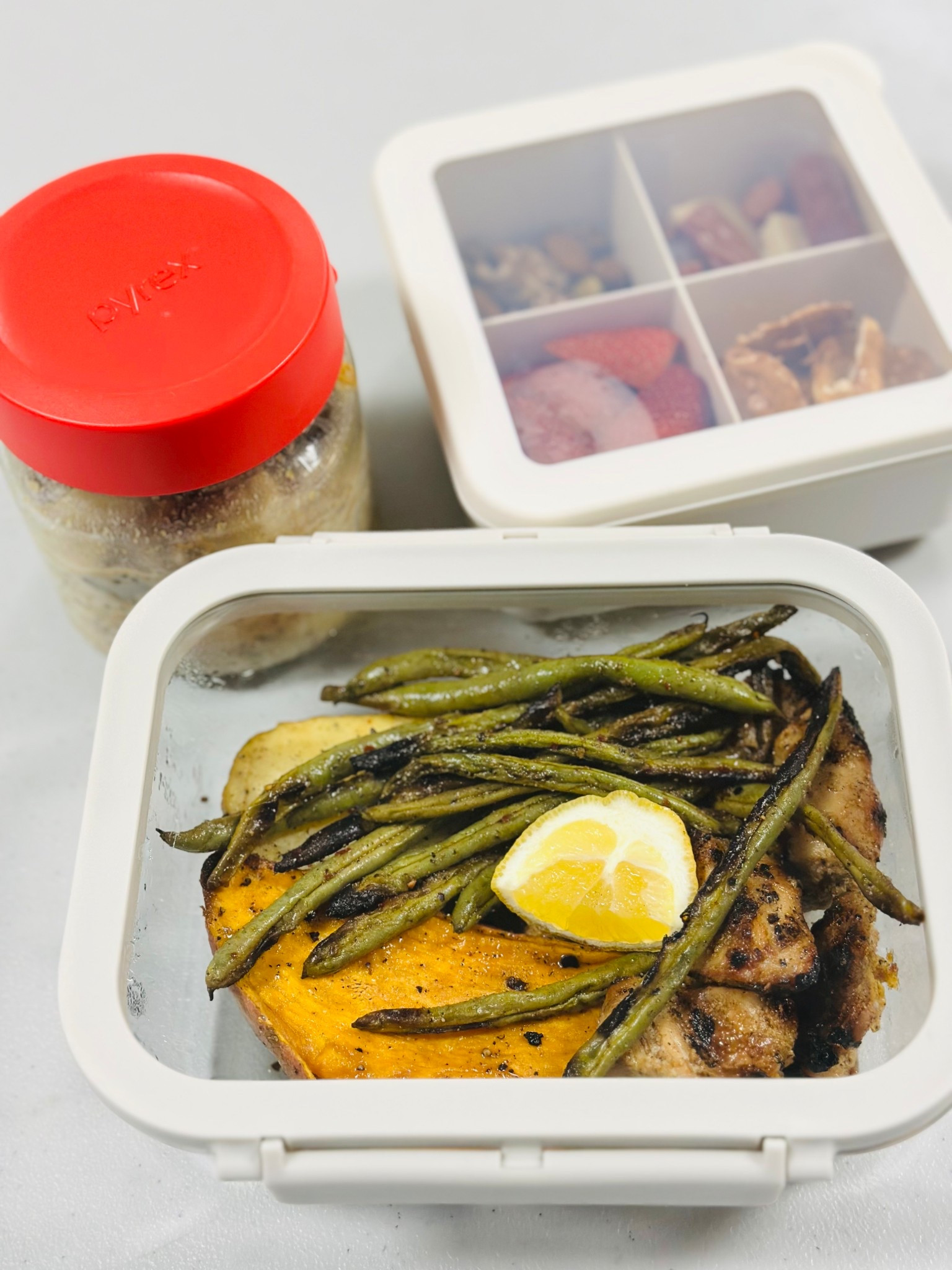 My everyday non toxic containers ! 

Pyrex jars I got 2 years ago at target but linking similar cuter amazon ones ! 

Glass containers are technically from
Marshall’s and tj maxx ! By I found highly rated Amazon ones that seem to be just as nice ! 

Bento box is $5 at target ! 



#LTKHome #LTKActive #LTKFindsUnder50