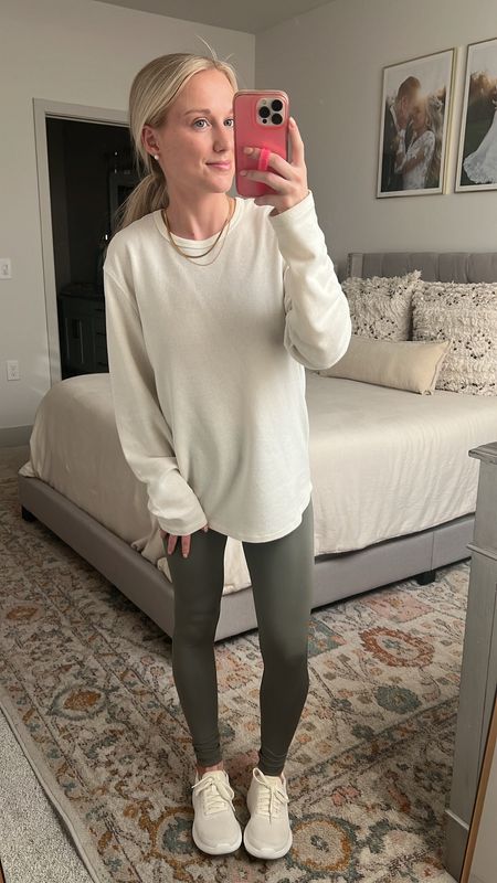 This top is easily one of my most worn! Perfect for layering or just a basic with leggings! Also, my shoes are Kizik and you can get 10% off with my discount code “BLAIRRBOWMANN"

#LTKstyletip #LTKshoecrush #LTKfindsunder100