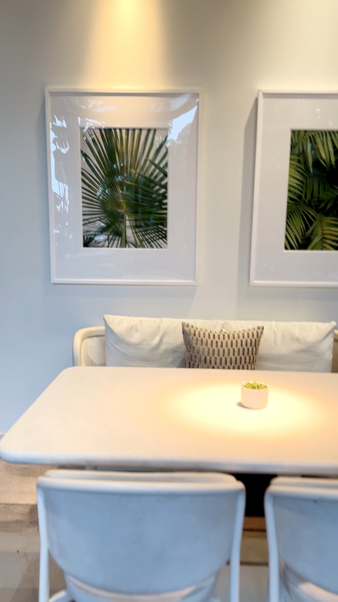 Imagine waking up to this breakfast nook with a fresh cup of coffee—neat, chic and perfectly crisp.
#breakfastnook #morningvibes #coffeetime #interiordesign #cozystyle #homeinspo

#LTKHome #LTKmorningroutine #LTKCyberWeek