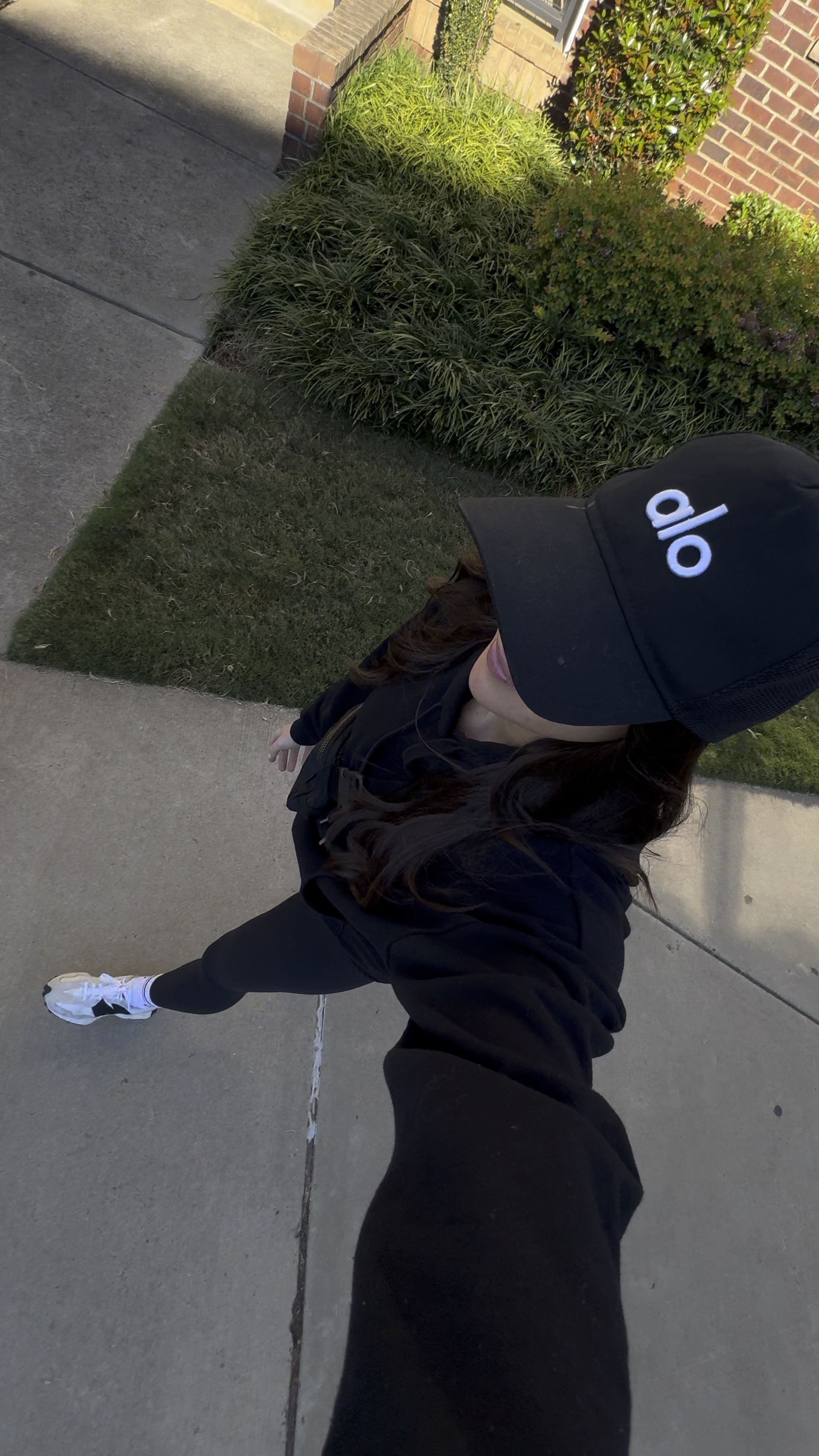 ALO HOODIE SALE @ Nordstrom!! morning fall walks🖤 will be in this outfit all day long! #falloutfit #fitnesss

#LTKSeasonal