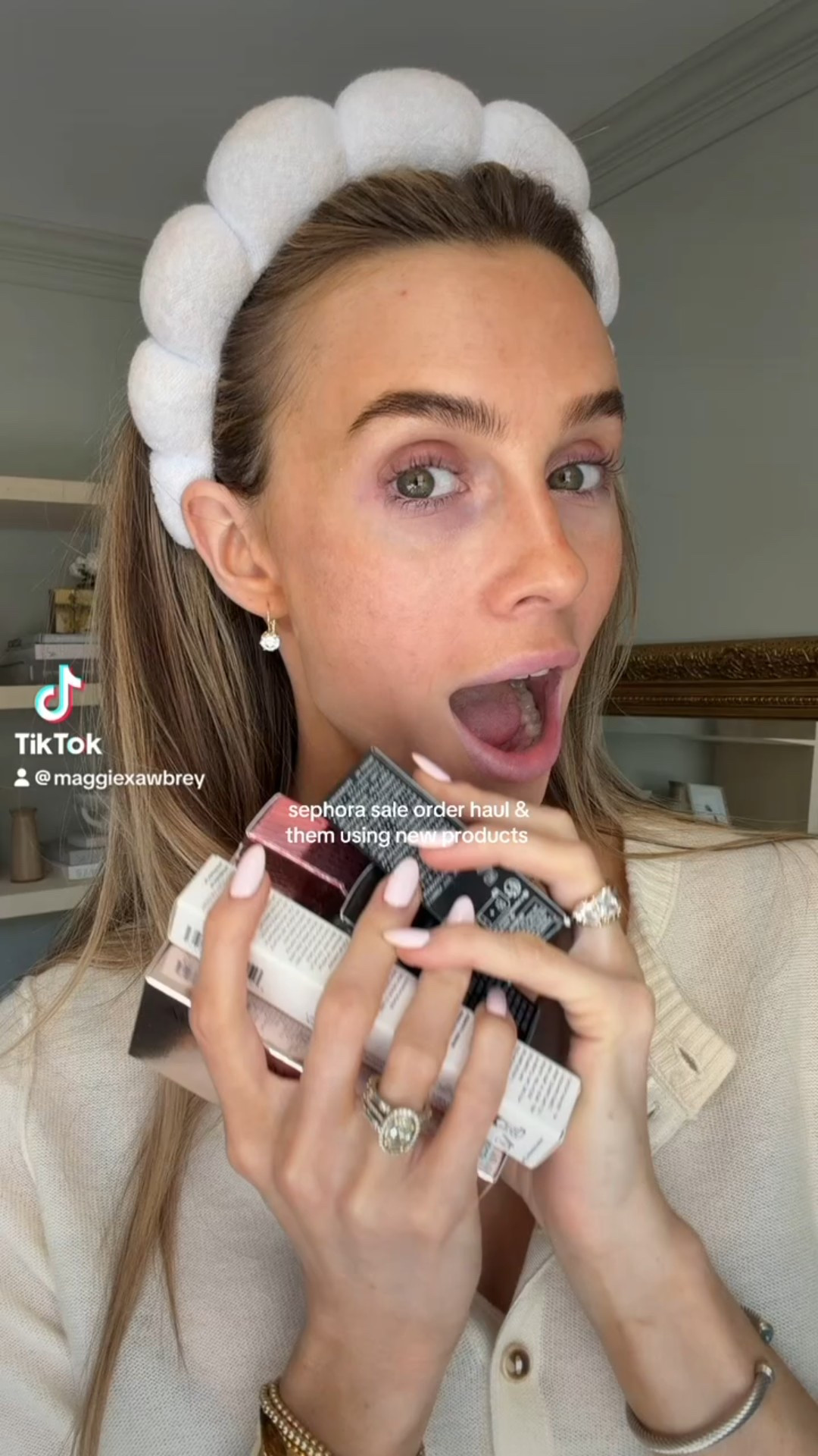 let’s try out everything I got from the sephora sale!!! there’s still time to shop 🩷🩷🩷

#LTKHoliday #LTKSaleAlert #LTKBeauty