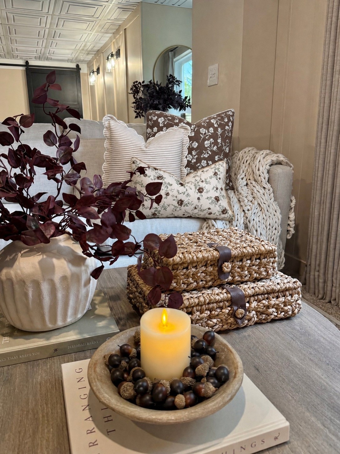 AMAZON PILLOW FINDS 🤎

Proof you don’t have to spend a lot to give your space a fresh new look! These budget-friendly Amazon pillows add the prettiest mix of pattern, texture and warmth while still giving that cozy, collected feel.

#AmazonHome #AmazonFinds #AmazonPillows #BudgetFriendlyDecor #HomeDecor #CozyHome #FallHome #LTKHome

#LTKSeasonal #LTKHome #LTKSaleAlert