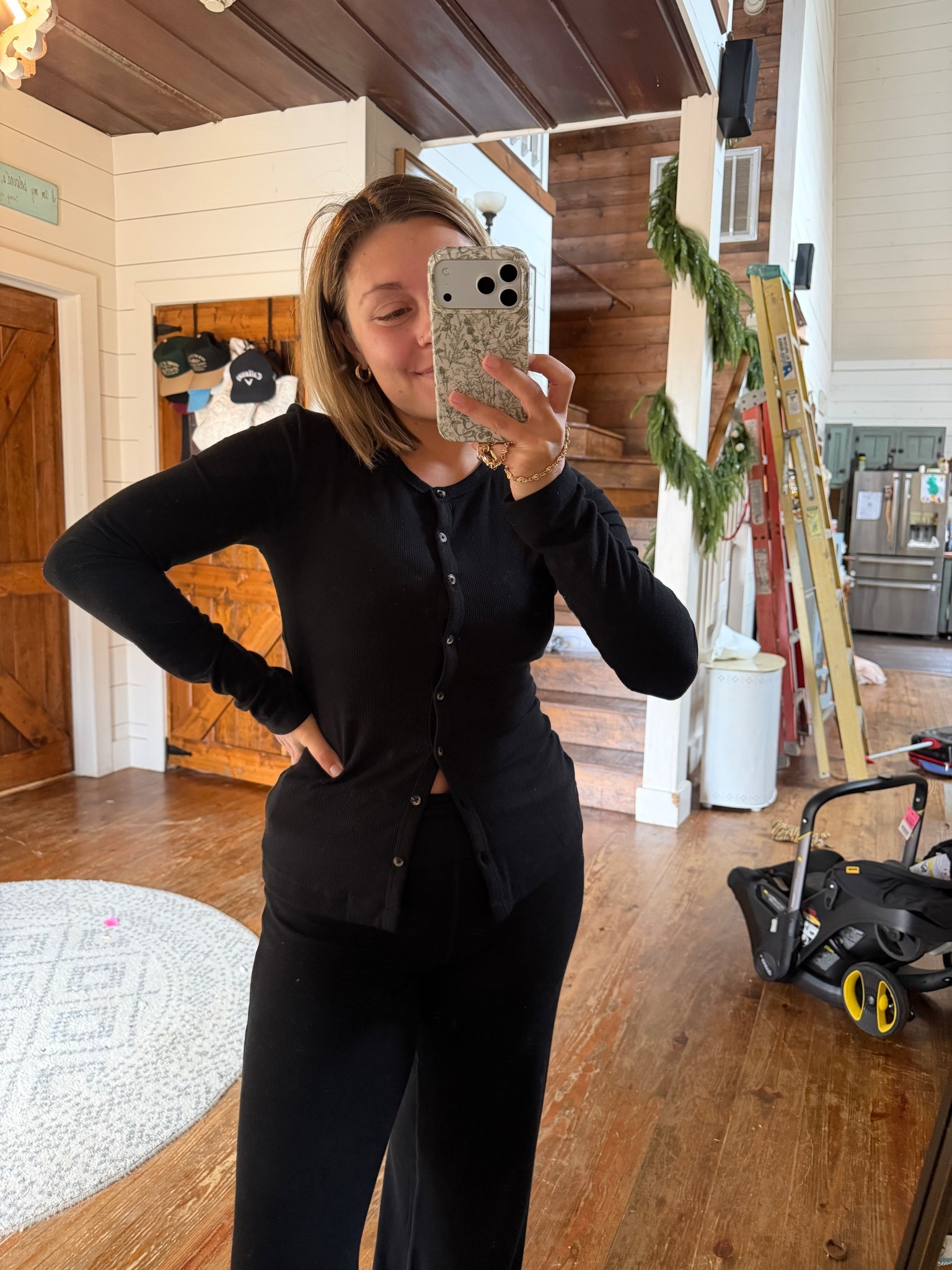 outfit from today, coziest set 🖤

#LTKvlog #LTKootd #LTKmomlife