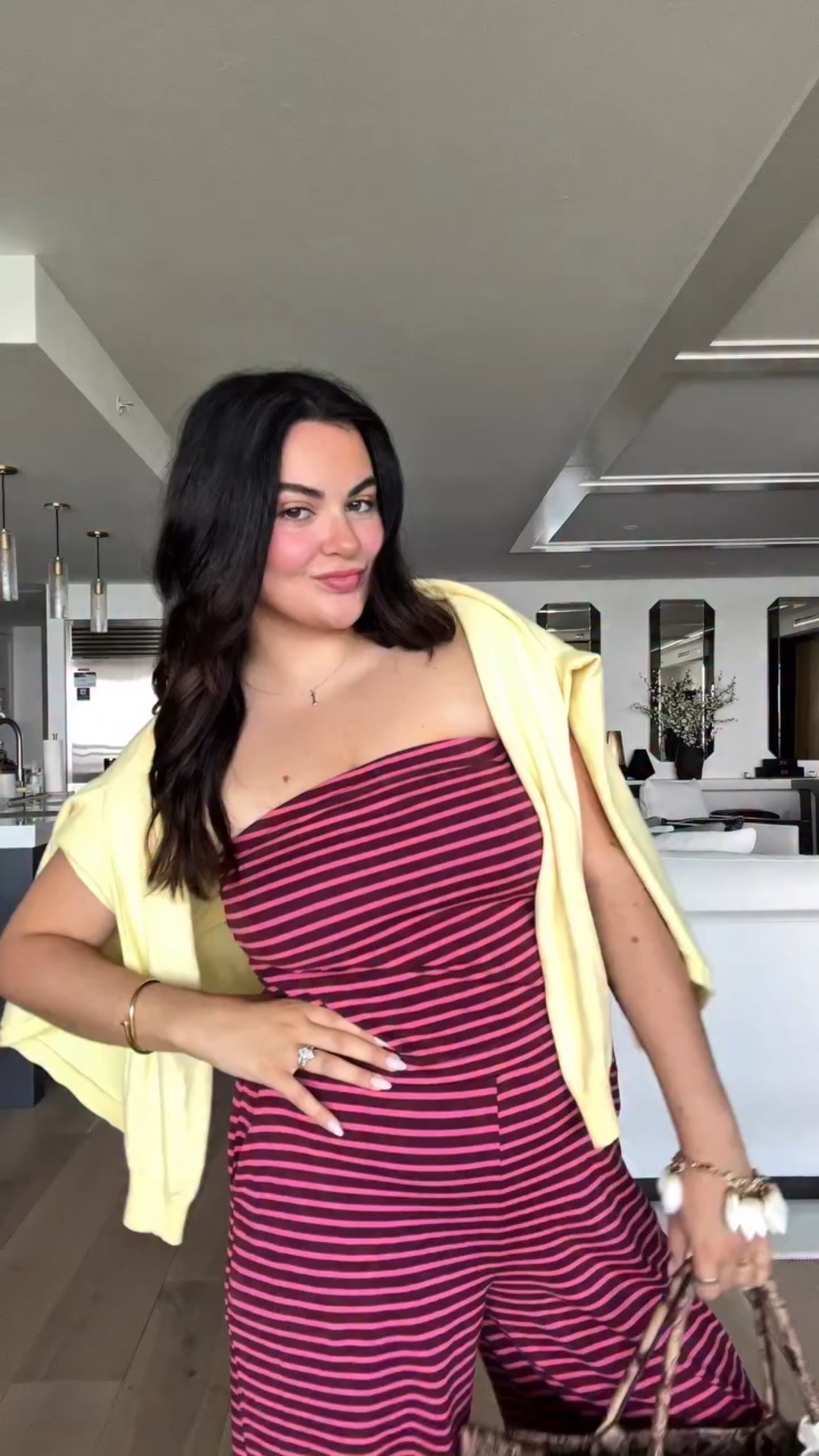 This store is EVERYTHING! @audreysofnaples 
— @hollyscarfone adopt me!! 

#luxury #luxuryshopping #designer #naplesflorida #shoppingvlog #shopwithme #hollyscarfone