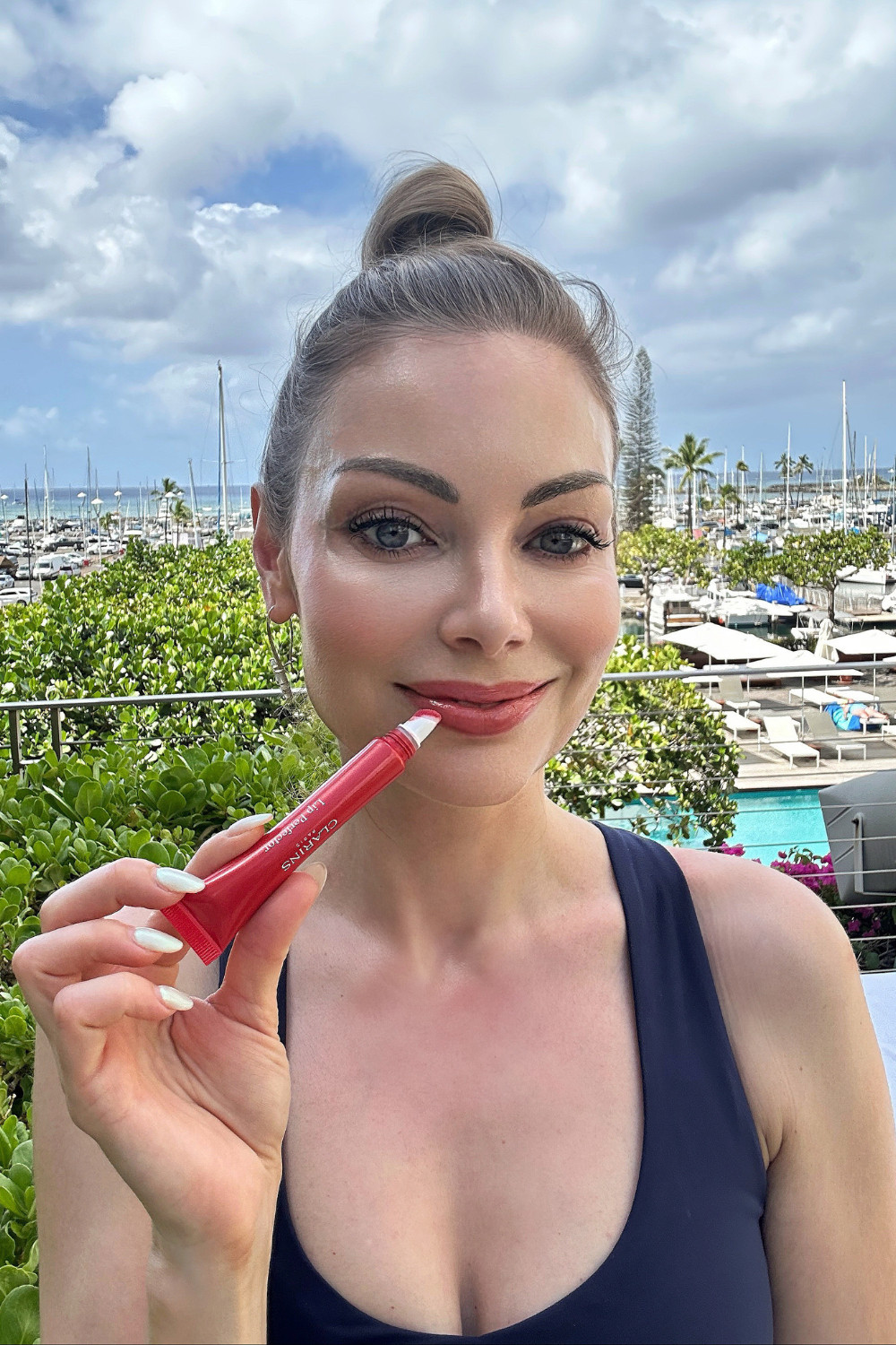 Get the perfect pout with the Clarins Lip Perfector — a luscious blend of color, shine, and lip-loving hydration 💋✨. This silky gloss leaves your lips feeling soft, smooth, and oh-so-kissable 💖. Your everyday must-have for that natural, radiant glow! 💫

#ClarinsBeauty #LipPerfector #GlossyLips #HydratingLipGloss #MakeupMustHave #BeautyEssentials #LTKBeauty #SoftLips #EverydayMakeup #NaturalGlow #MakeupLover #LipCare #SelfCareBeauty #GlowyLook #LTKFinds 

 