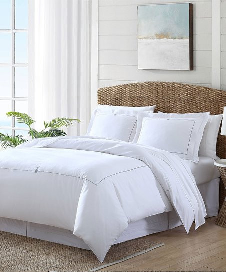 Gray Lunar Rock Pineapple Resort Cotton Duvet Cover Set | Zulily