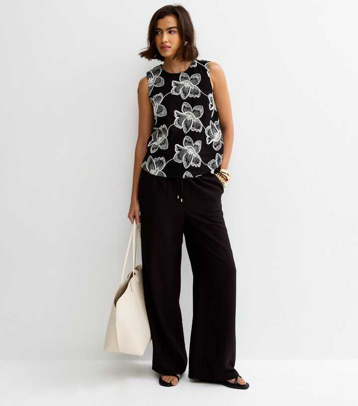 Black Drawstring Wide Leg Trousers | New Look | New Look (UK)