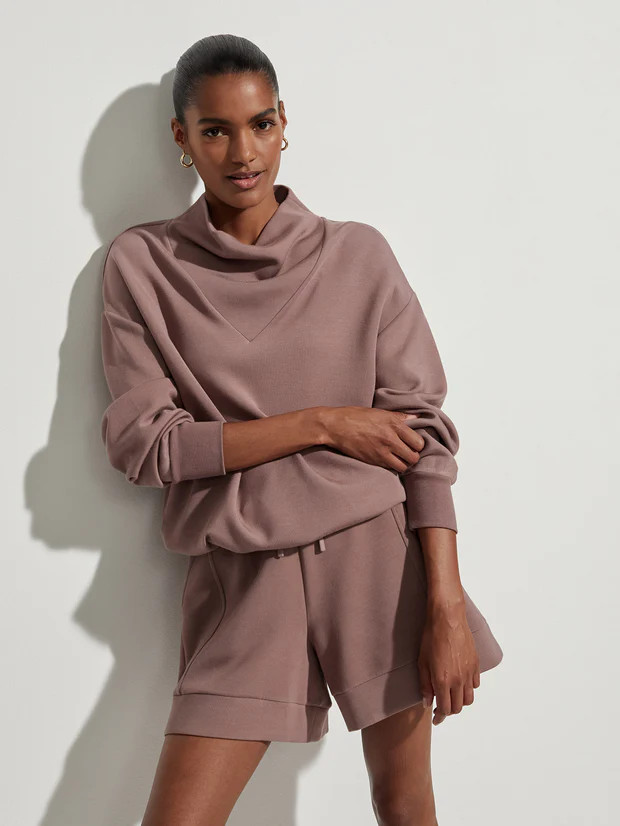 Betsy Sweat | Varley USA