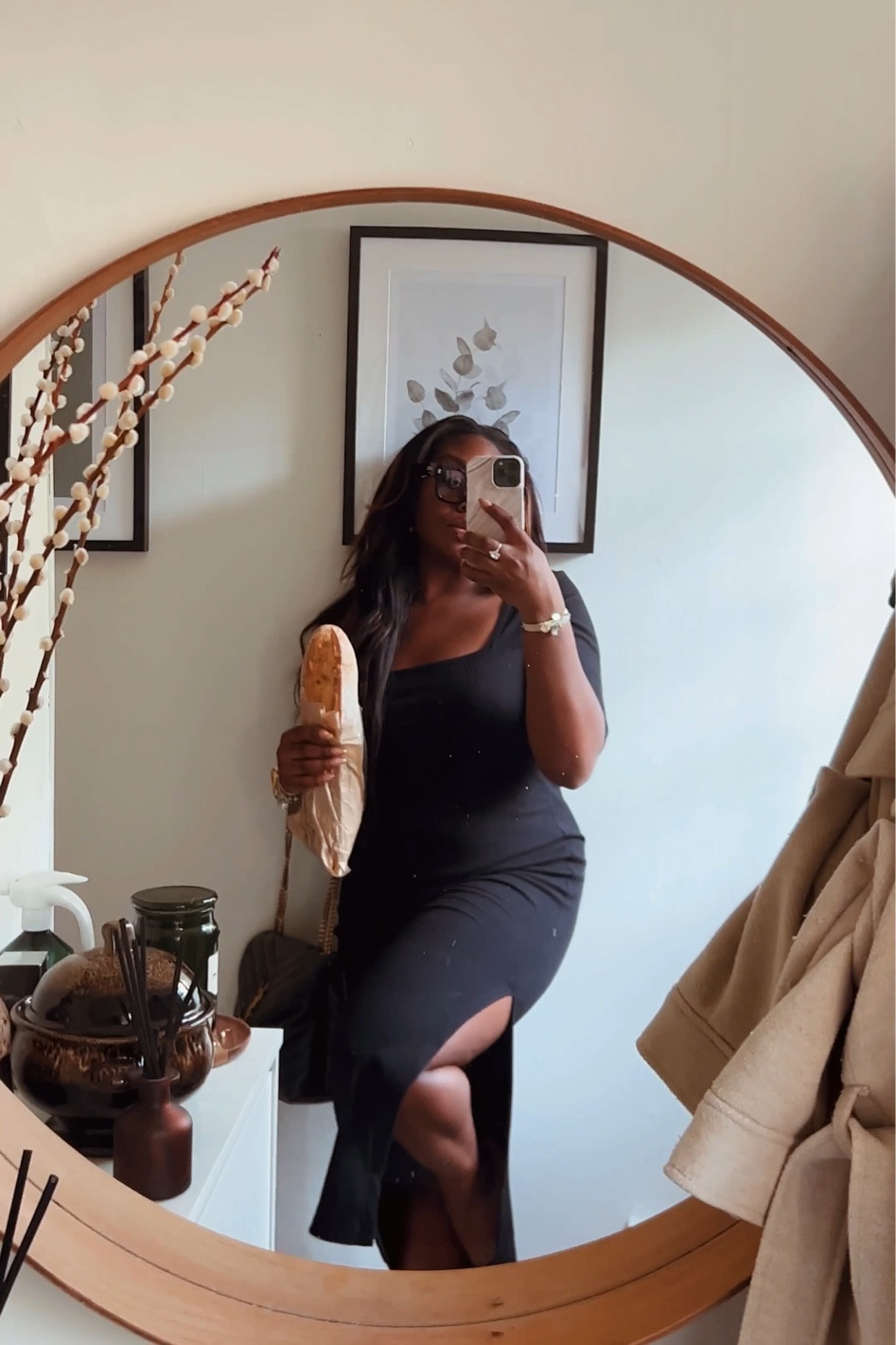 All black is hard to baguette 🥖 


#LTKeurope #LTKmidsize #LTKstyletip