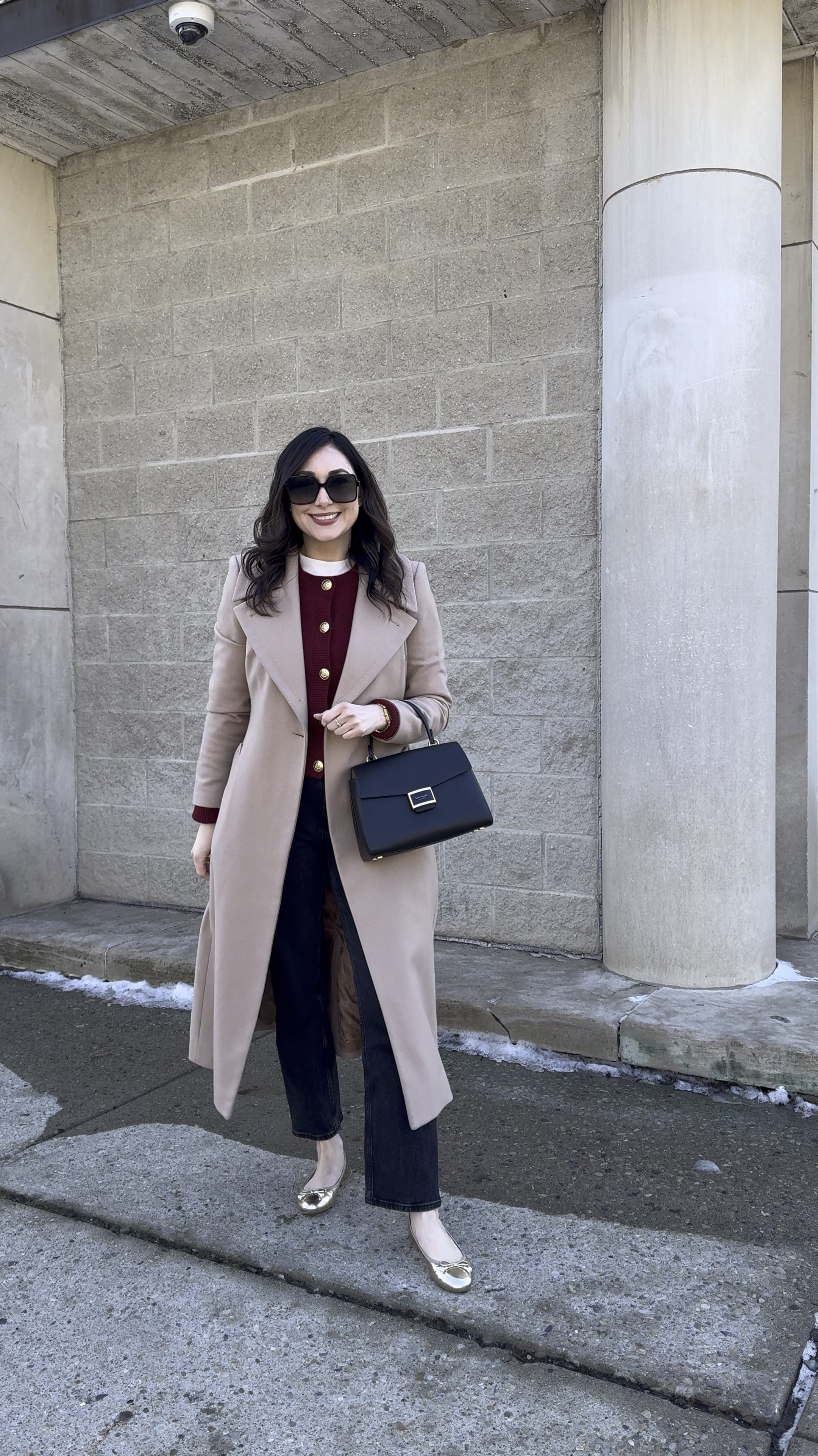 Classic winter outfit ❤️🤎🖤

Camel coat 
Red cardigan size small, TTS
Black jeans size 27 curve love long length,  TTS
Gold ballet flats size 6.5, sized down half size 

Winter style 
Classic outfit 
Smart casual 
Real outfit 
Casual outfit 
Weekend outfit 
Everyday outfit 


#LTKShoeCrush #LTKSeasonal #LTKStyleTip