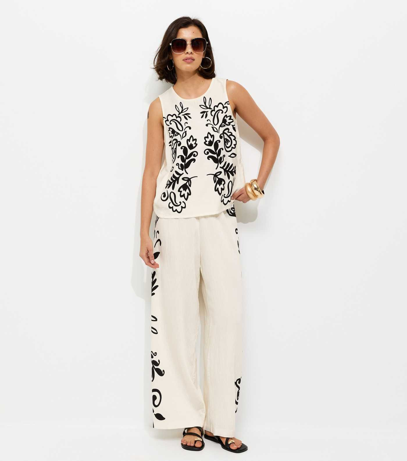 Cream and Black Floral Side Wide Leg Trousers | New Look | New Look (UK)