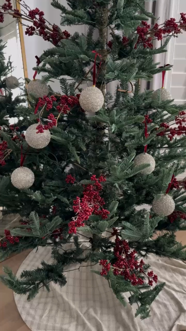 Target ornaments!

Follow me @ahillcountryhome for more finds and shopping trips!

Seasonal, home, home, decor, decor, holiday, ornaments, target, target ornaments, target holiday,  ahillcountryhome

#LTKHome #LTKHoliday #LTKSeasonal