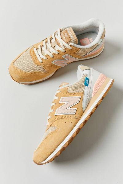 New Balance 996 Women’s Sneaker | Urban Outfitters (US and RoW)