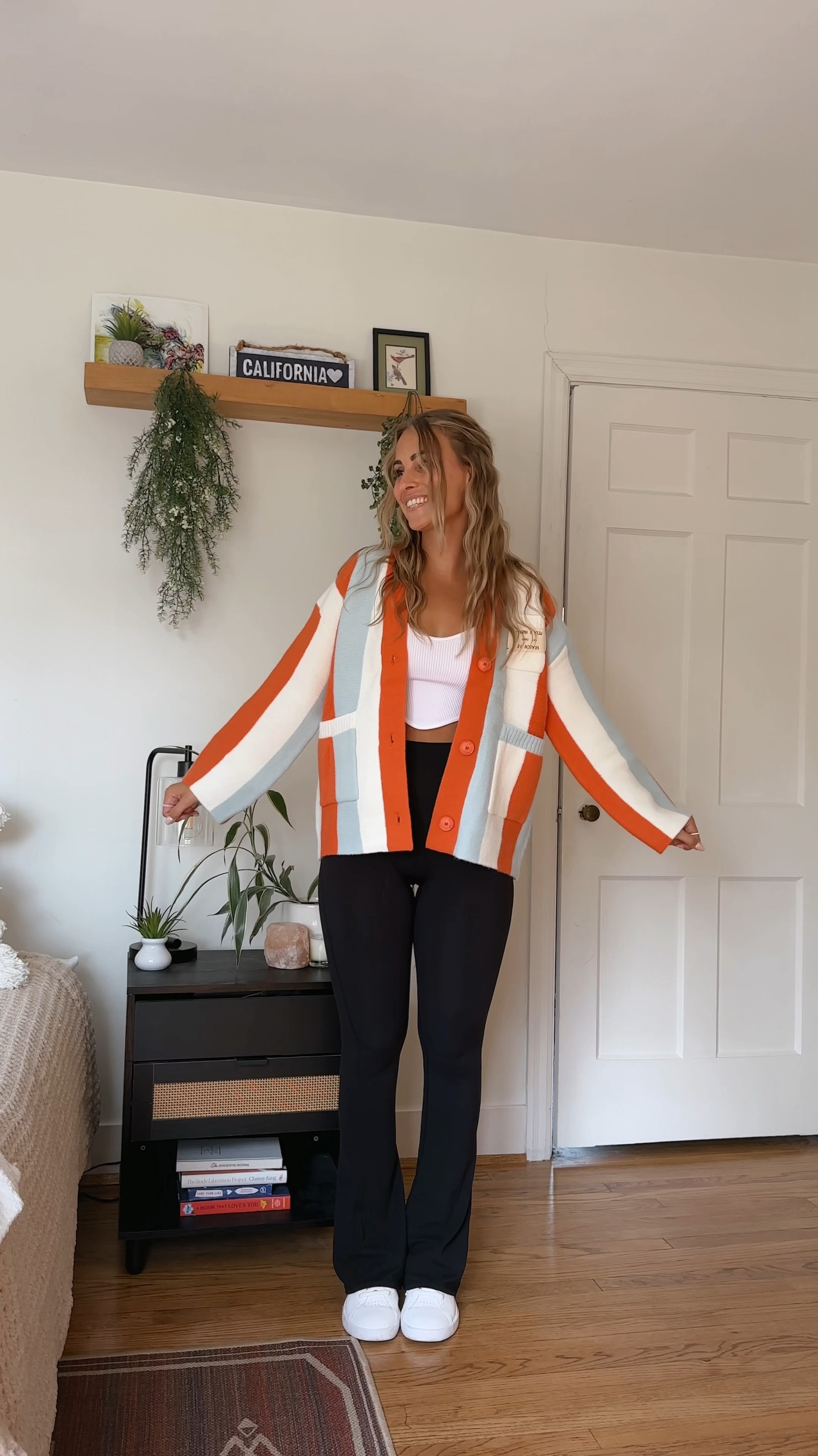 Justice for cardigans!!!! They are so versatile, easy to layer with for those days when it’s cold in the morning but warms up during the day, and they can be the statement piece or neutral and added to many outfits!!

Wearing a medium in both cardi’s - kind of wish I got a large in the stripped one so it was a bit more oversized!

Small in the leggings

And exact top isn’t available anymore, but linked is a similar one (I also have)

#cardigan #fallfits #falloutfits #falloutfit #comfyoutfit 

#LTKfindsunder50 #LTKstyletip #LTKSeasonal