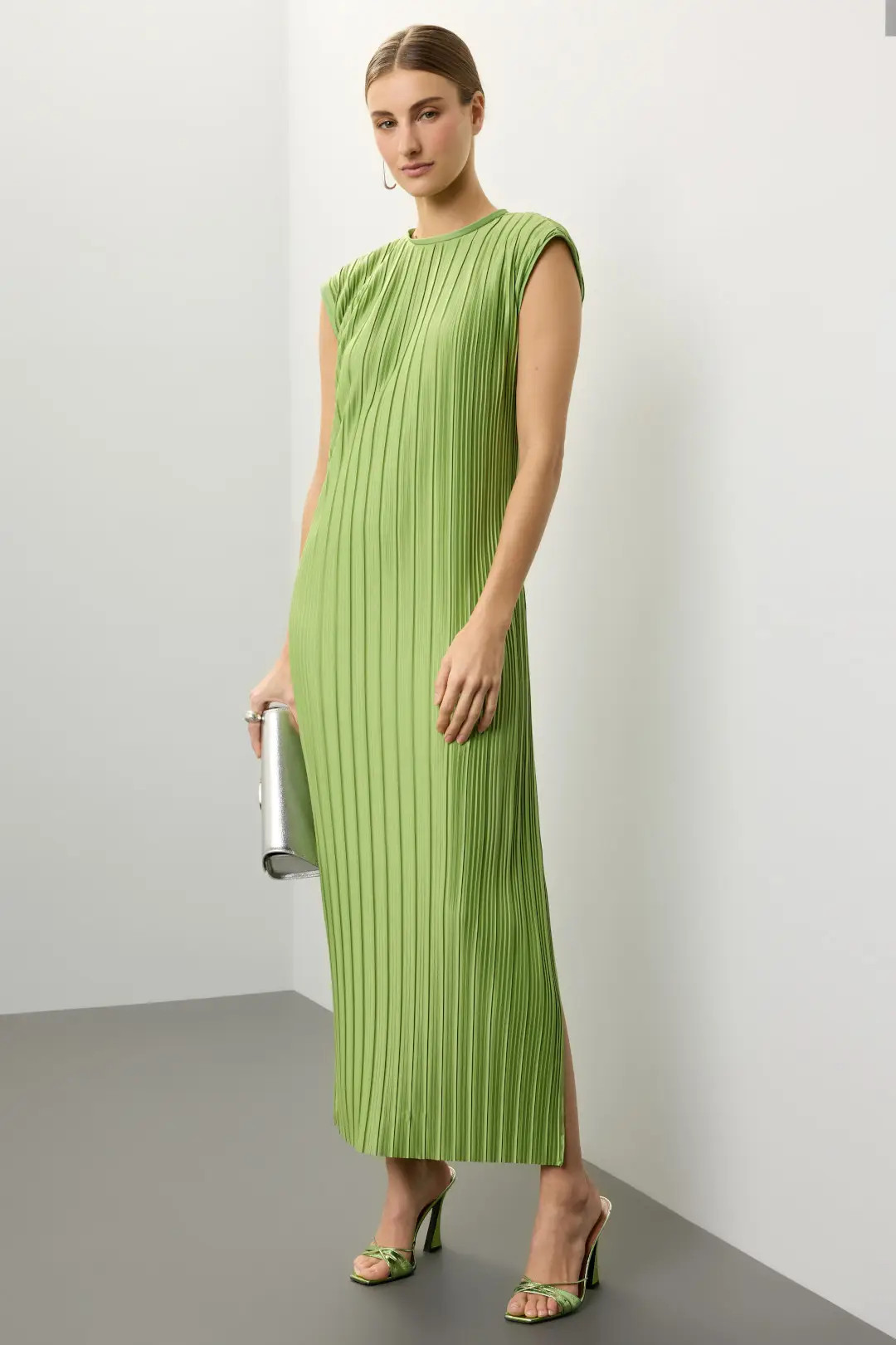 Green Plisse Midi Dress | Rent the Runway
