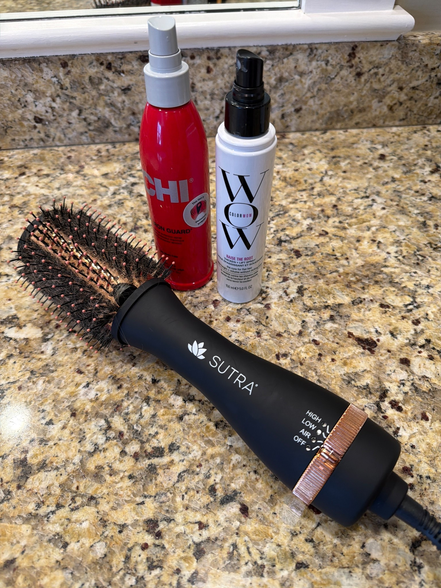 Hair tool hair heat guard lift spray for hair 

#LTKmorningroutine #LTKBeauty #LTKselfcare