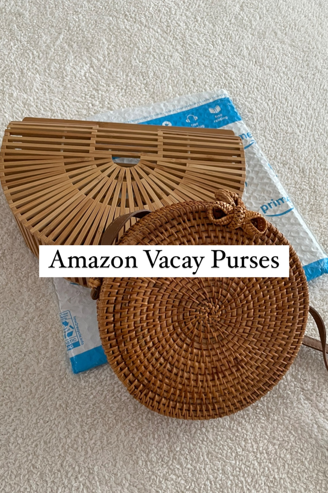 Not one but TWO adorable purses for your next vacay! How darling would these be with a beachy white dress and sandals?! And they actually fit all the necessities inside🤍🫶🏼