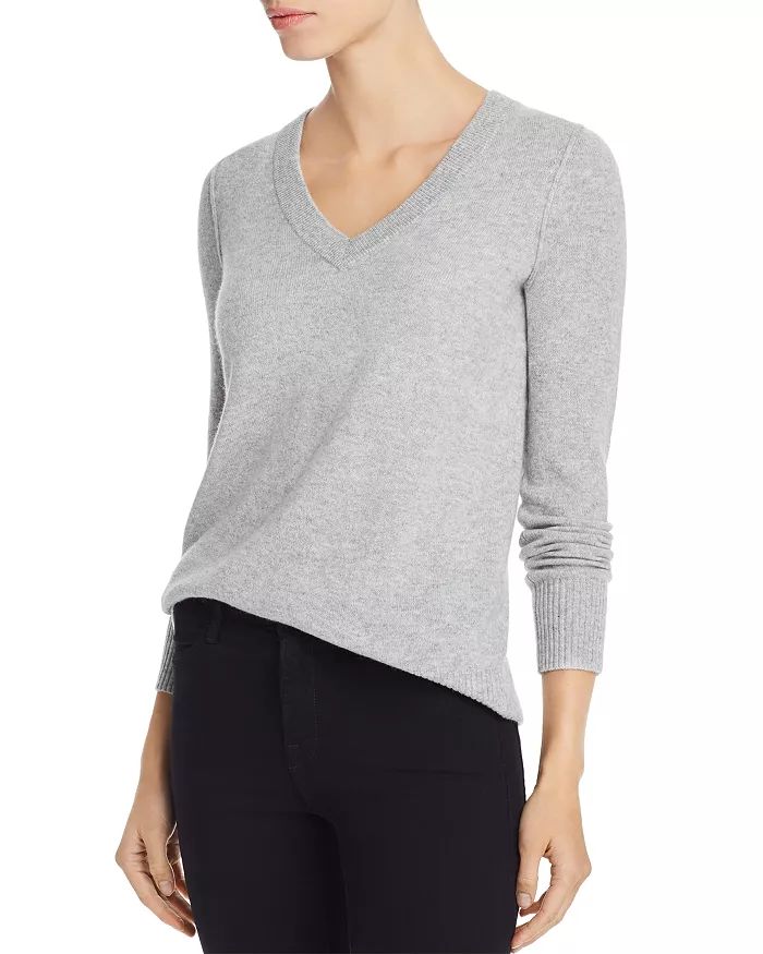 V-Neck Cashmere Sweater - 100% Exclusive | Bloomingdale's (US)