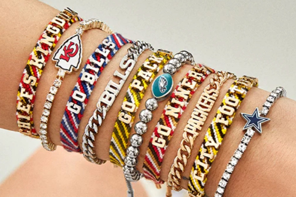 Cute NFL bracelets! 

Perfect gift idea for her! 

#LTKCyberWeek #LTKGiftGuide #LTKHoliday