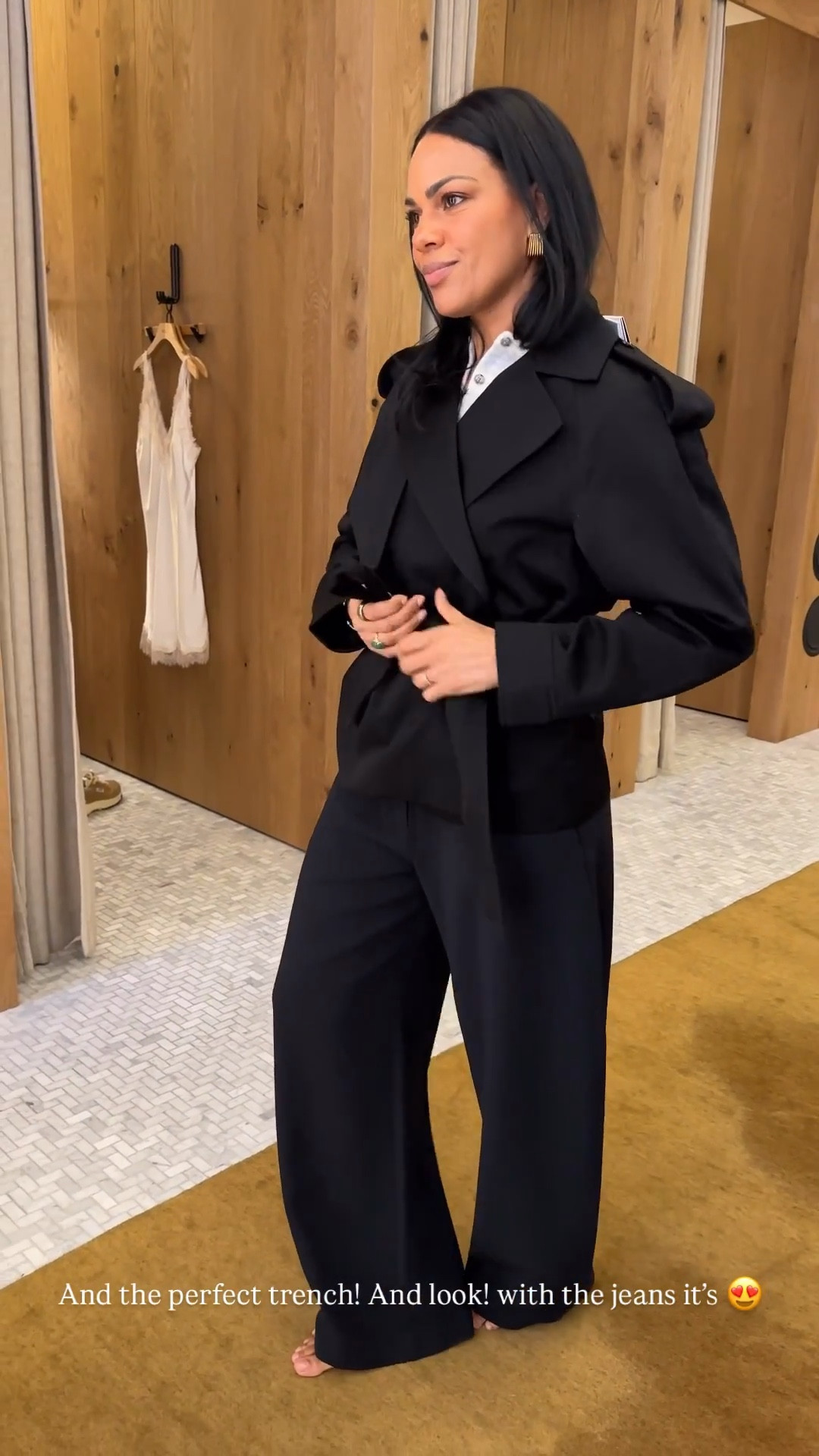 I had so much fun shopping at Aritzia in SoHo during NYFW! I found so many good pieces! Wearing a small in all tops, medium in the jackets and a 26 and small in the pants! I will warn, the jeans gave me a bit of a wait gap! Size UP in the pants! 



#LTKstorytime #LTKootd #LTKgrwm