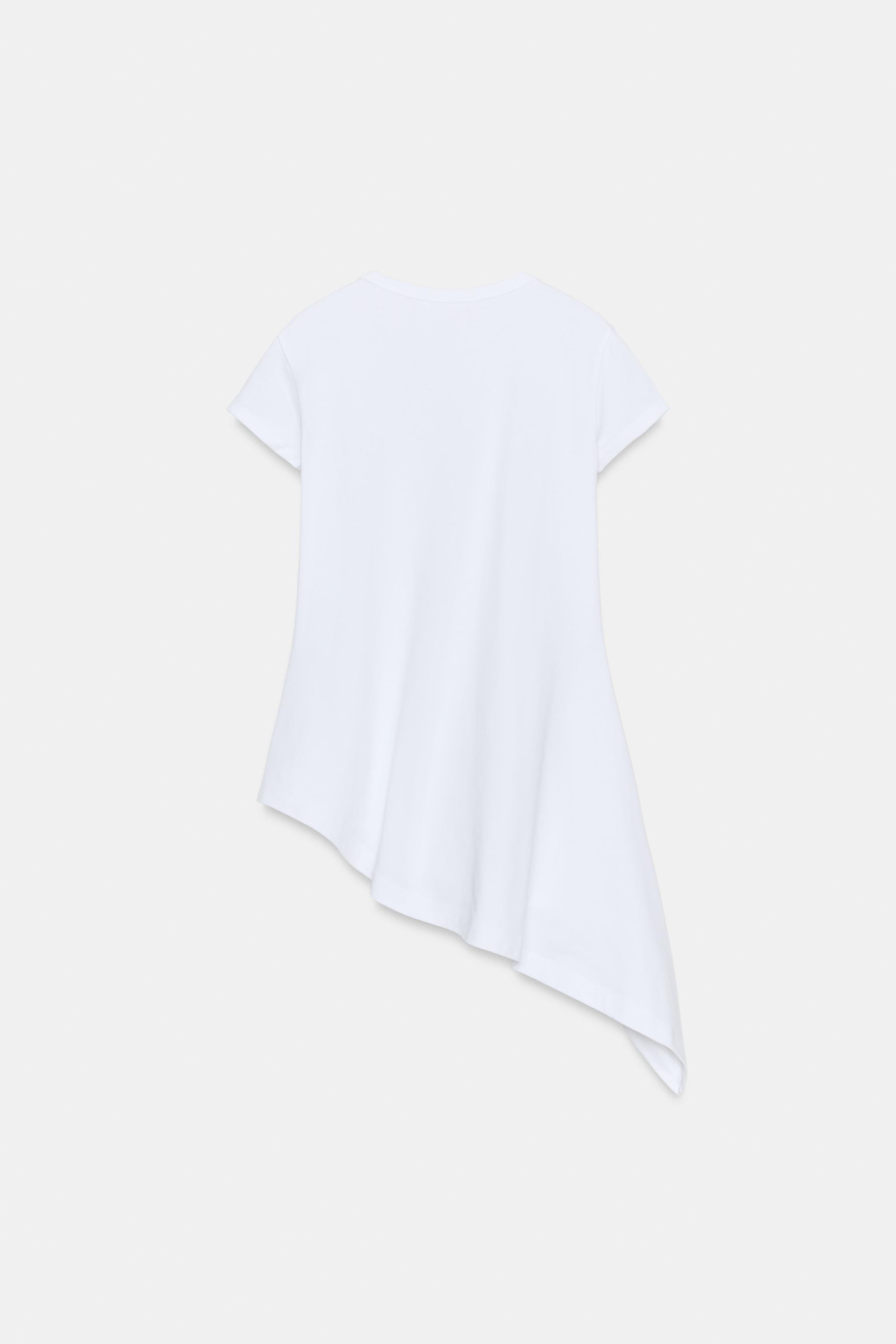 ASYMMETRIC SHORT SLEEVE T-SHIRT | Zara US