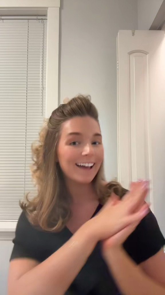 Happy March!!💚🌴🐢🥝🍀

#LTKSeasonal #LTKActive #LTKgrwm