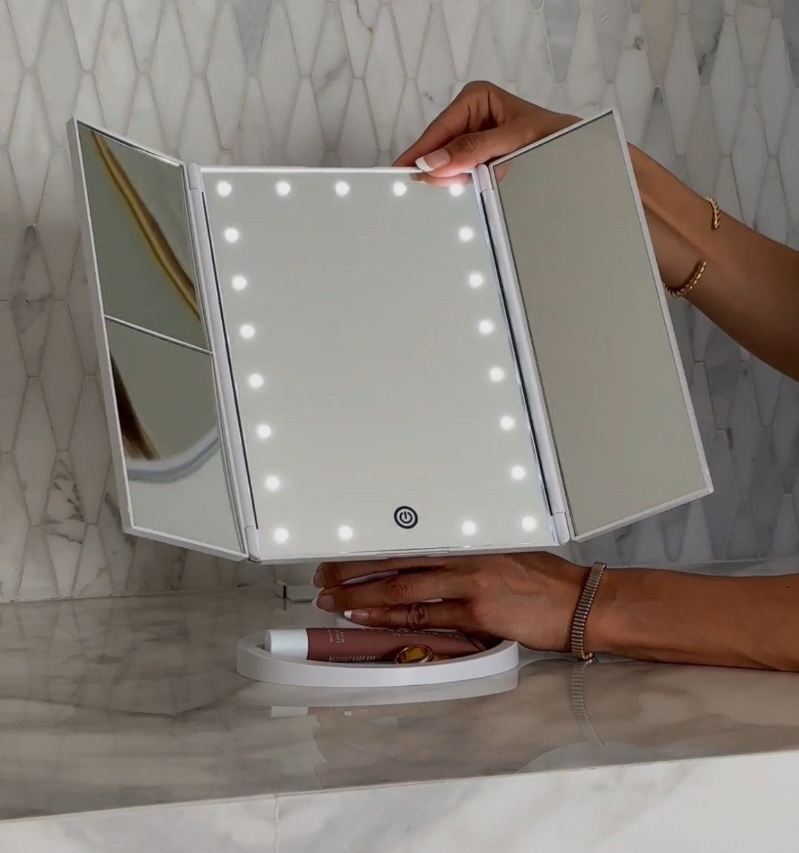 Scroll to shop!! Follow for more!! Xo! ✨

#LTKdayinmylife #LTKHome #LTKmomlife