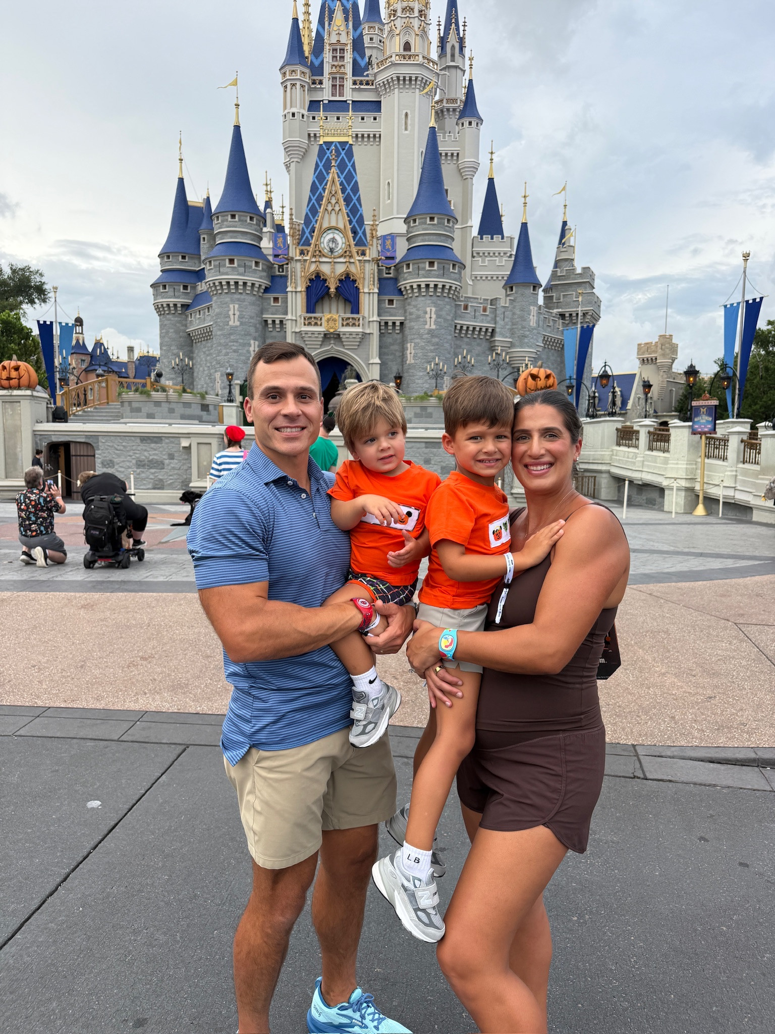 What a magical place truly!

Wearing a size medium

Disney, Disney kids, Disney travel, Disney outfits, Disney trip, kids Disney outfits, boy mom, grace white

#LTKKids #LTKootd #LTKTravel