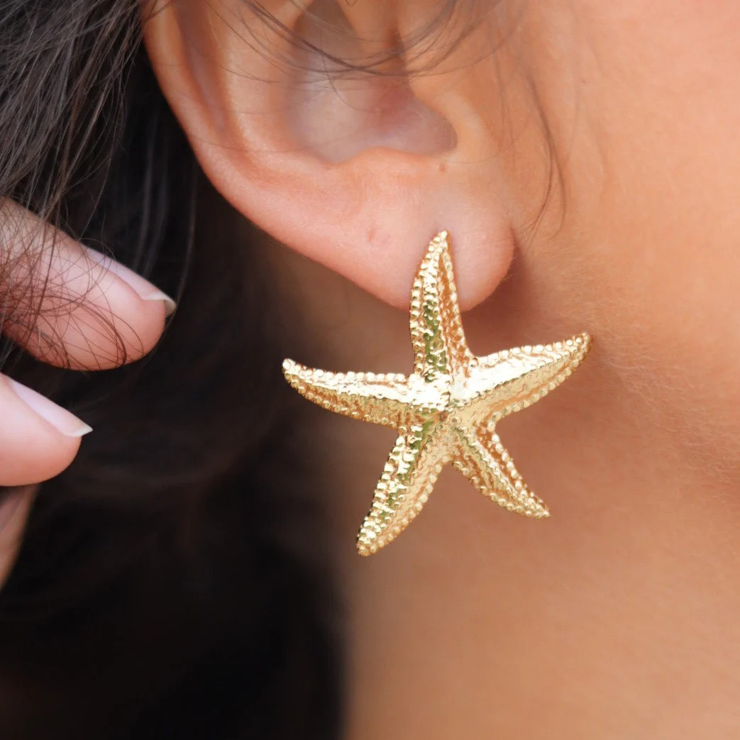 Lucia Starfish Textured Stud Earrings | Liv Bella Vita