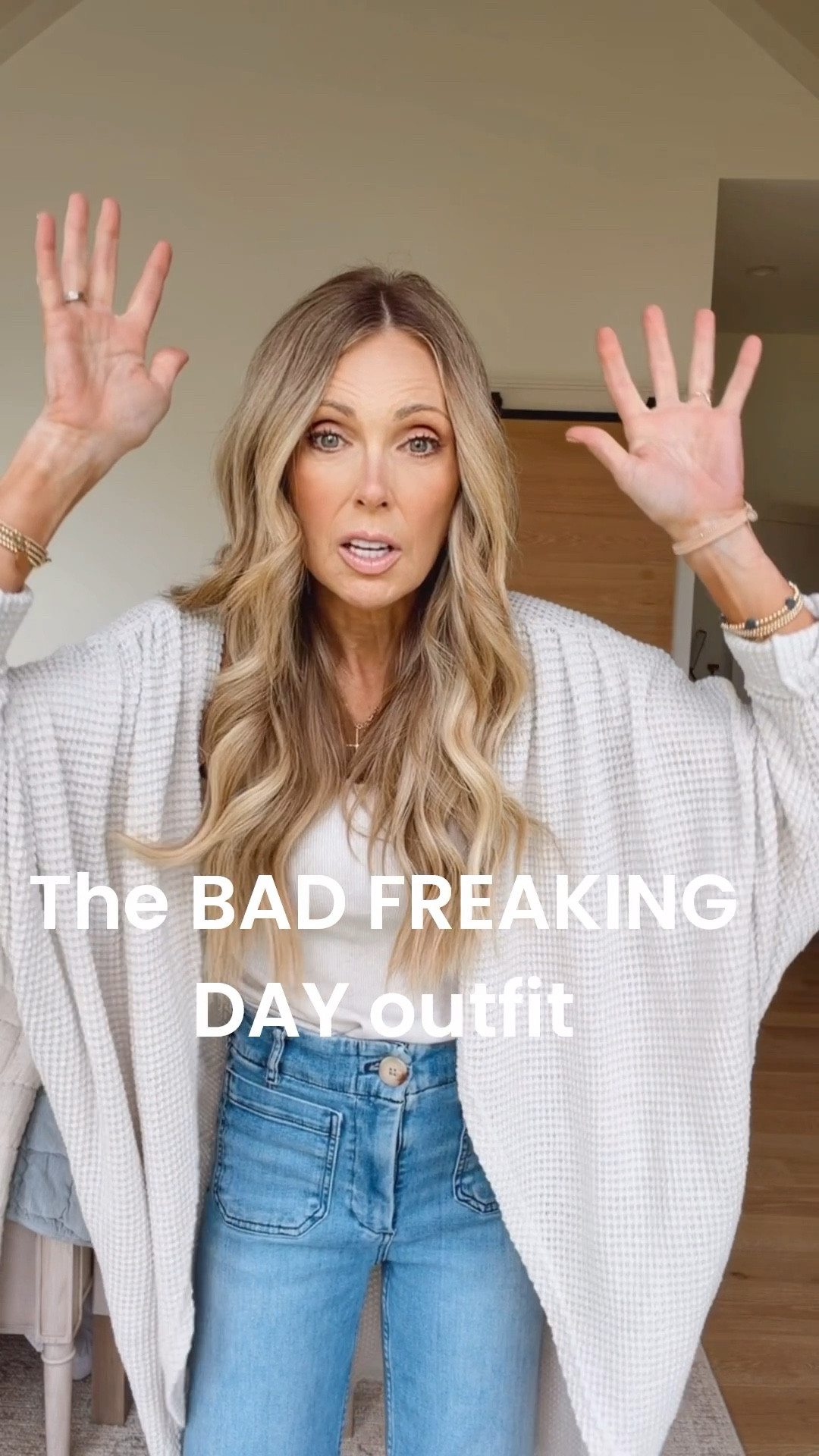 Today has been the worst... and now I'm traveling again... but this outfit keeps me feeling put together!  

#LTKootd #LTKmomlife