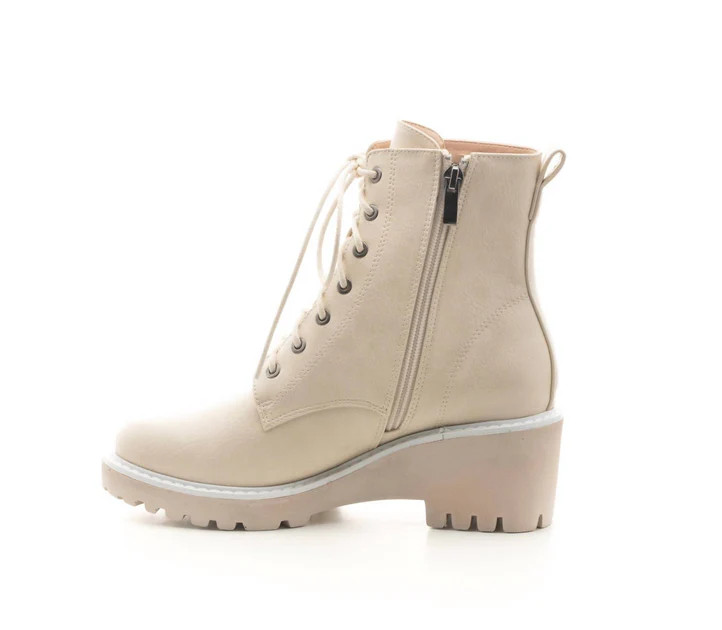 Women's Ghosted Boots In Cream | Shop Simon