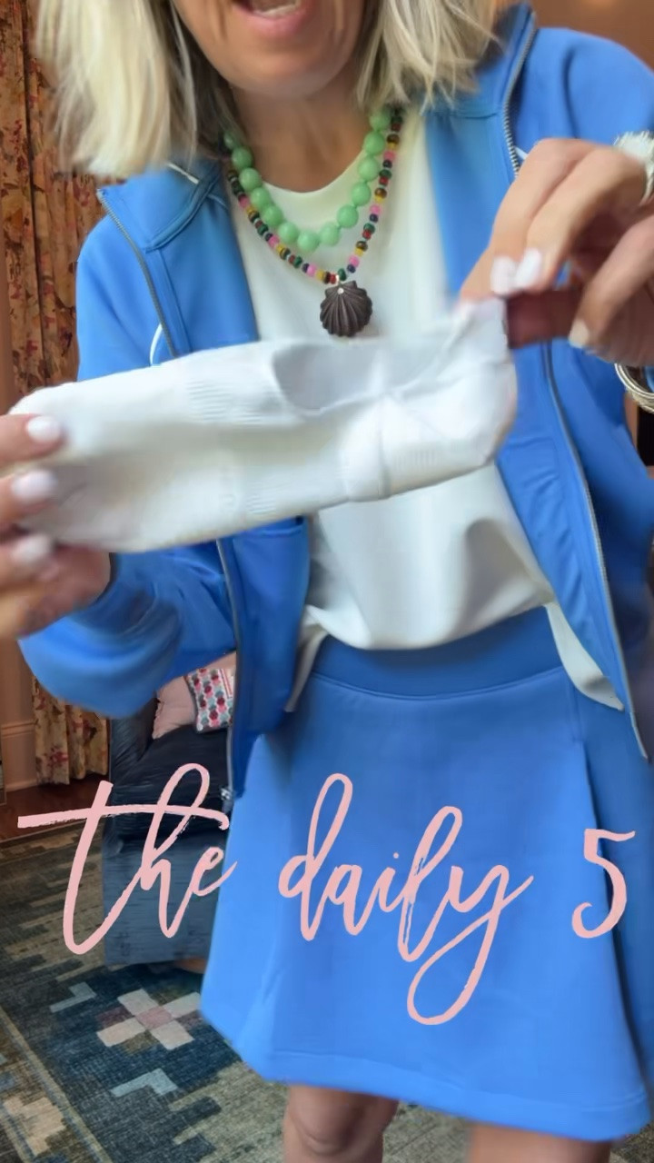 Daily 5…#1…Socks! Hands down the best socks that don’t budge!  Trust me ladies I’ve tried them all!!

#LTKdayinmylife #LTKstorytime #LTKOver40