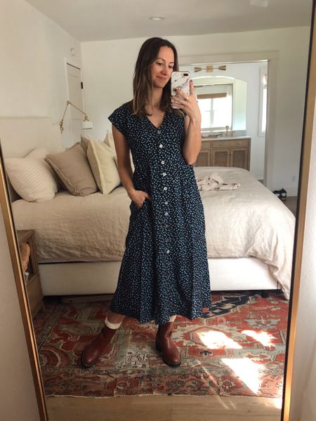 Use LTK20 for 20% off Madewell, this weekend only! Wearing size XS dress, it’s soo comfy and pairs great with a cardigan or cool leather jacket.👌A staple to dress up or down!✨

#LTKfindsunder100 #LTKsalealert #LTKxMadewell