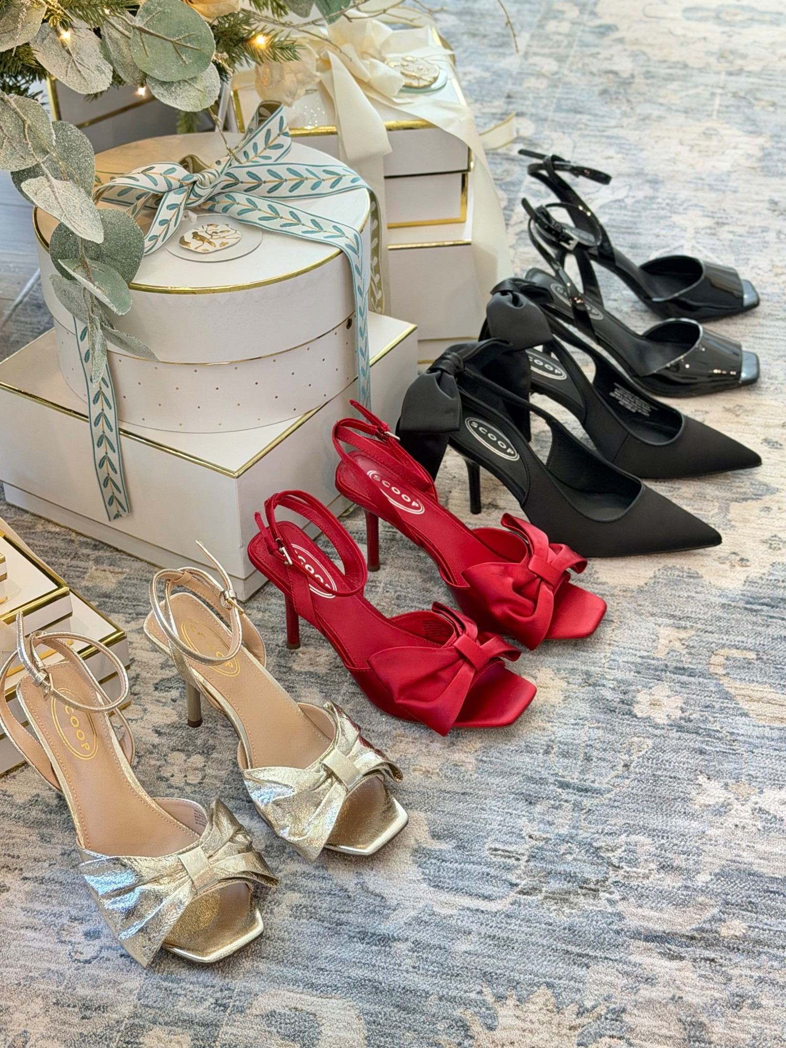 Holiday heels NYE heels bow heels gold black red patent leather shoes gold sandals New Year’s Eve 