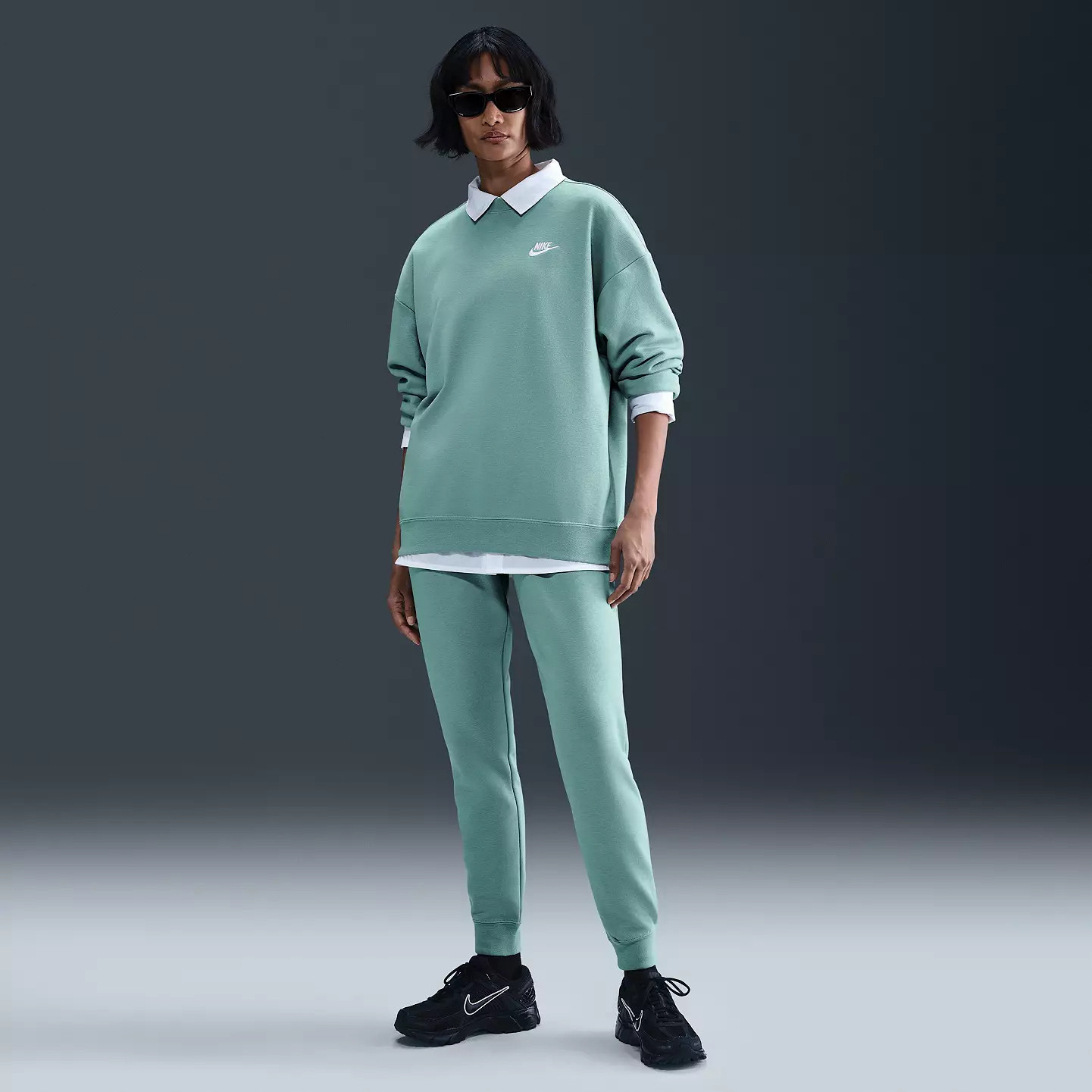 Nike Women's Sportswear Club Fleece Mid-Rise Joggers | DICK'S Sporting Goods