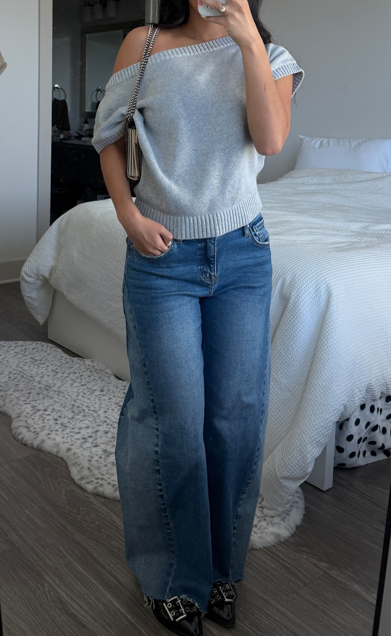 sweater linked 
jeans coming soon to thatgirlthreads.com



#LTKPetite #LTKootd #LTKSaleAlert