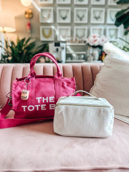My favorite tote bag and makeup bag
Mother’s Day gifts 

#LTKitbag #LTKbeauty #LTKGiftGuide